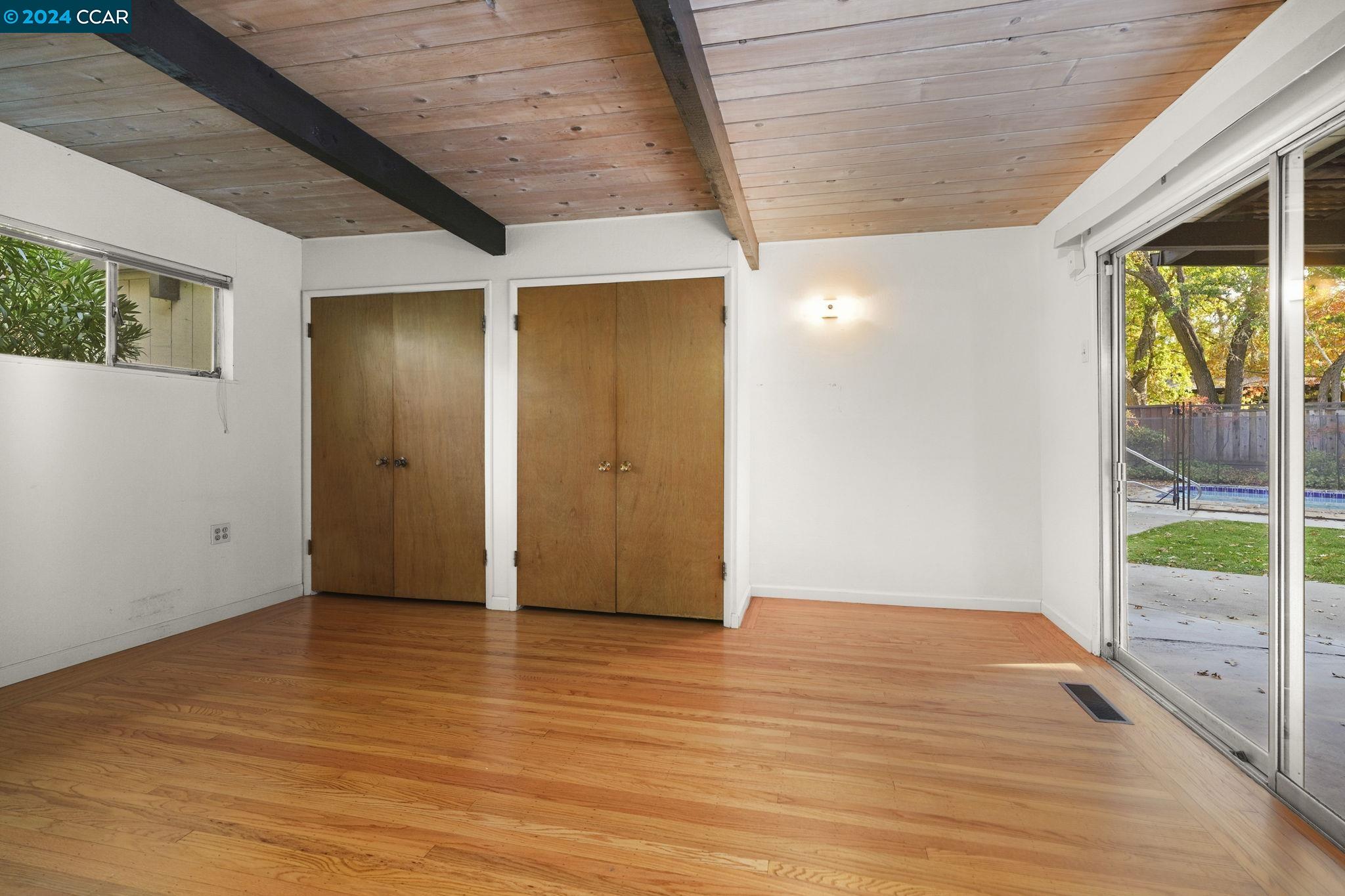 280 Shady Glen Rd
