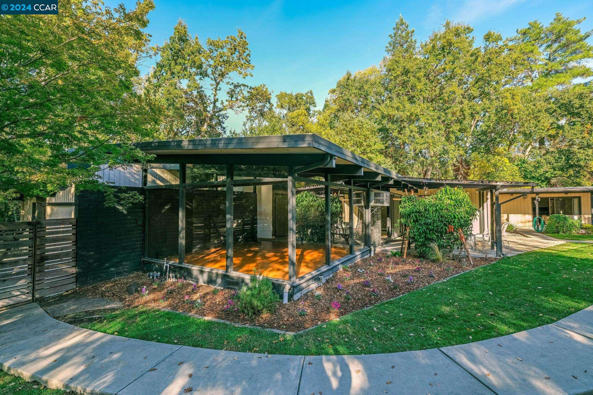 280 Shady Glen Rd