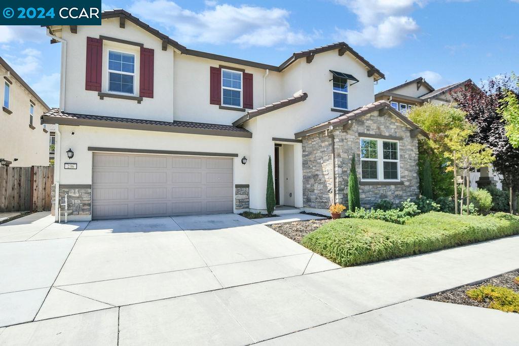 236 Sespe Creek Way