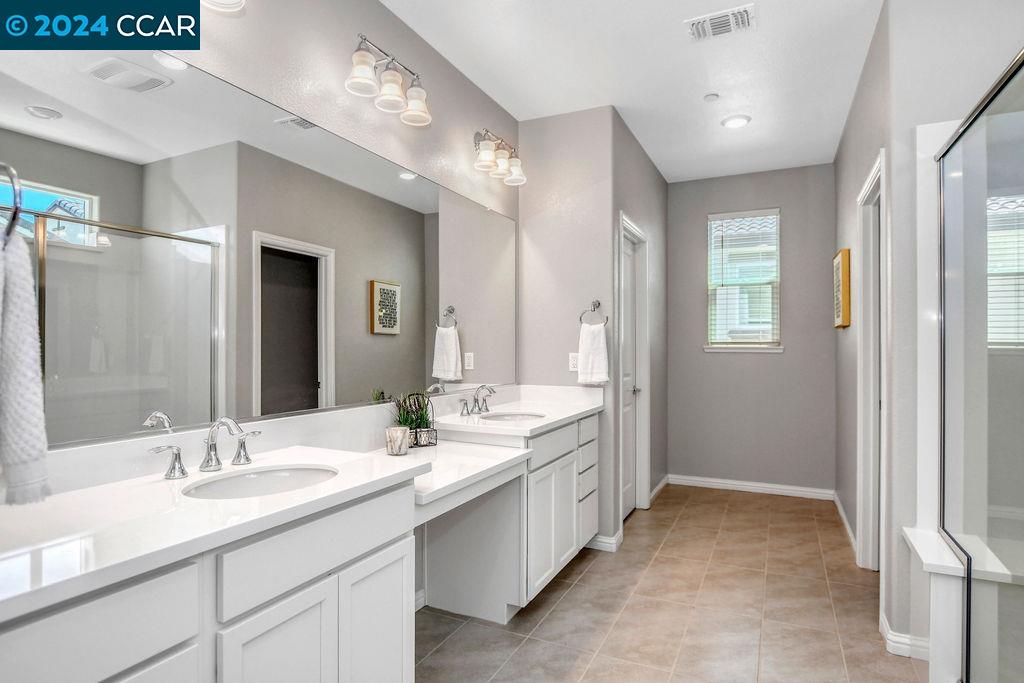 236 Sespe Creek Way