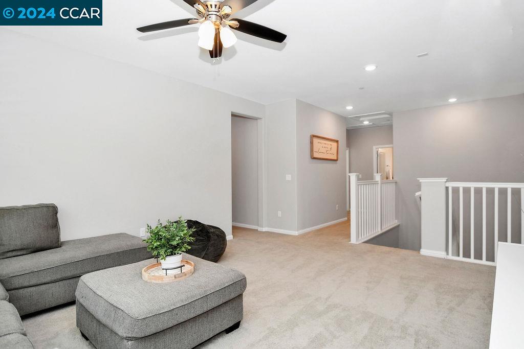 236 Sespe Creek Way