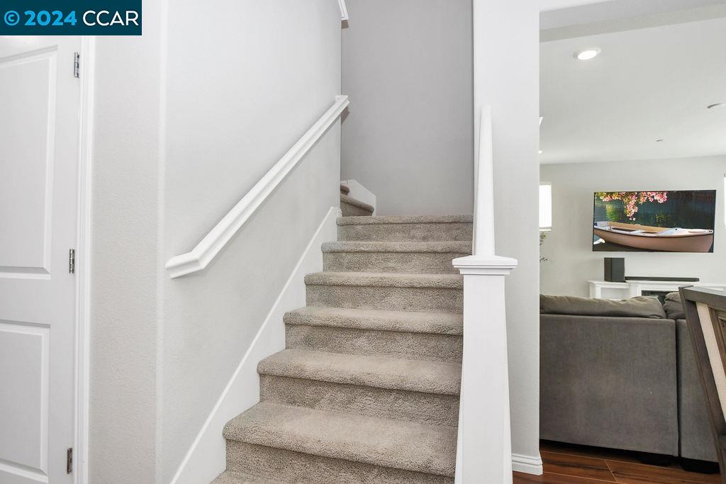 236 Sespe Creek Way