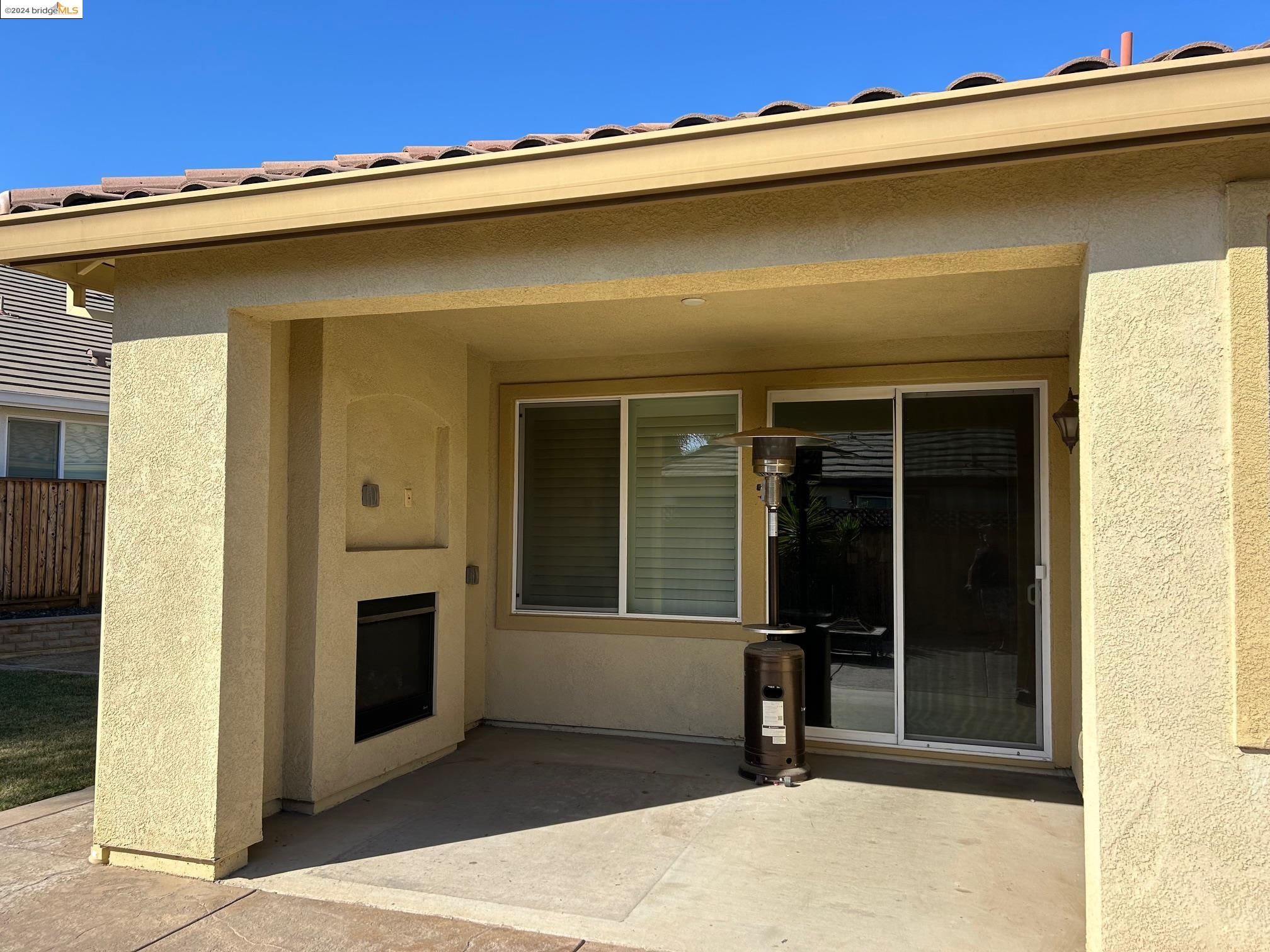 741 Pardee Ct
