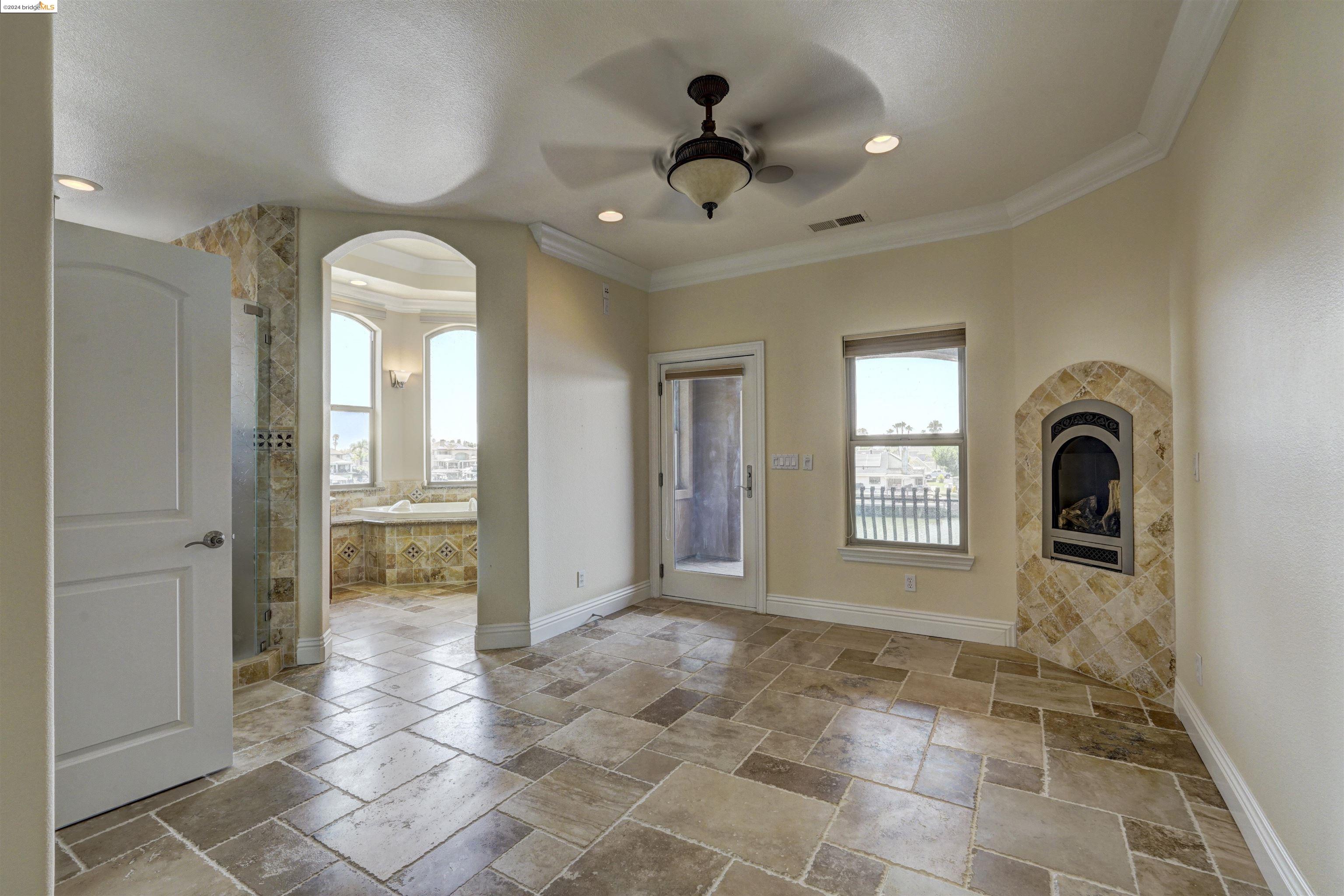 4904 South Pt