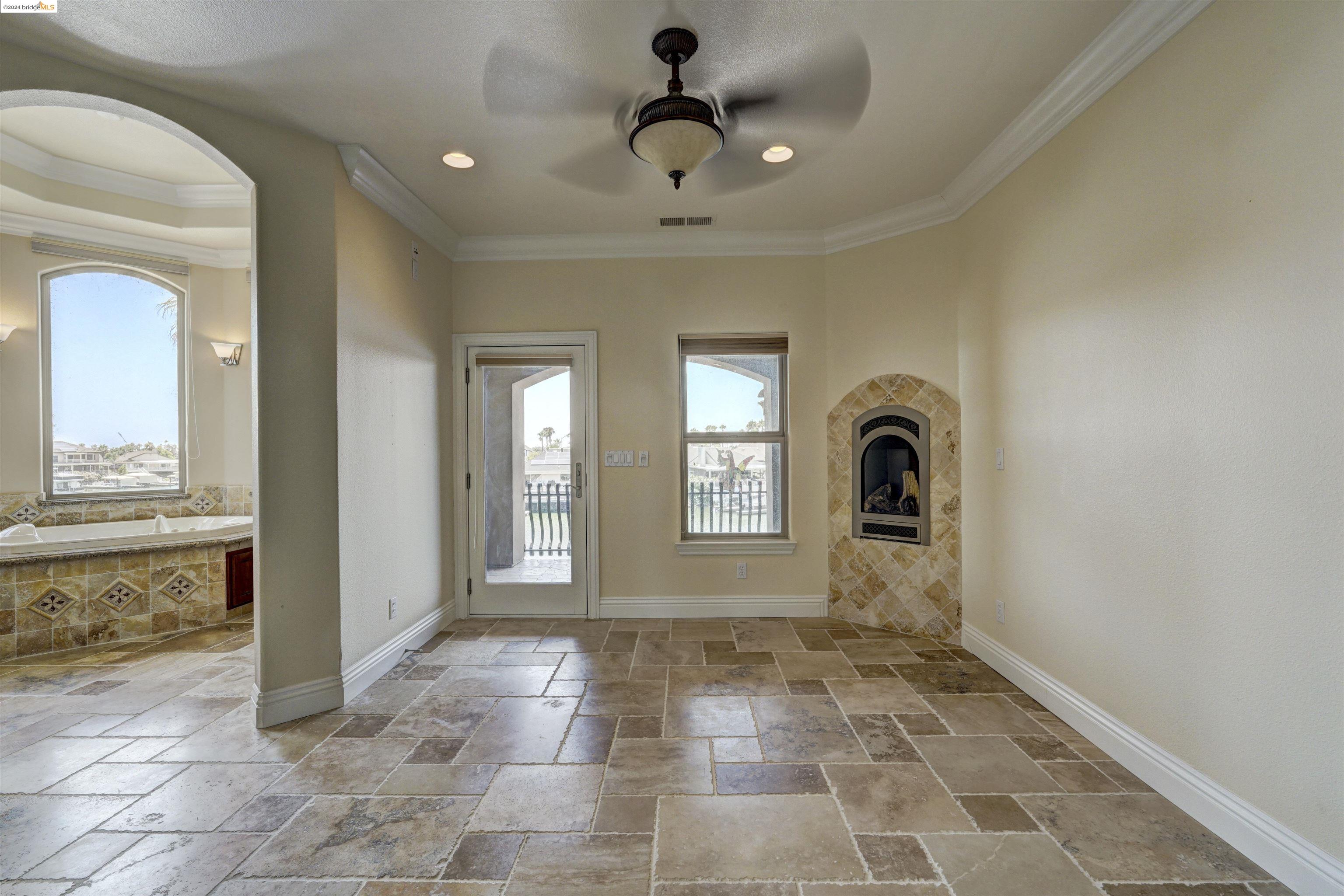 4904 South Pt