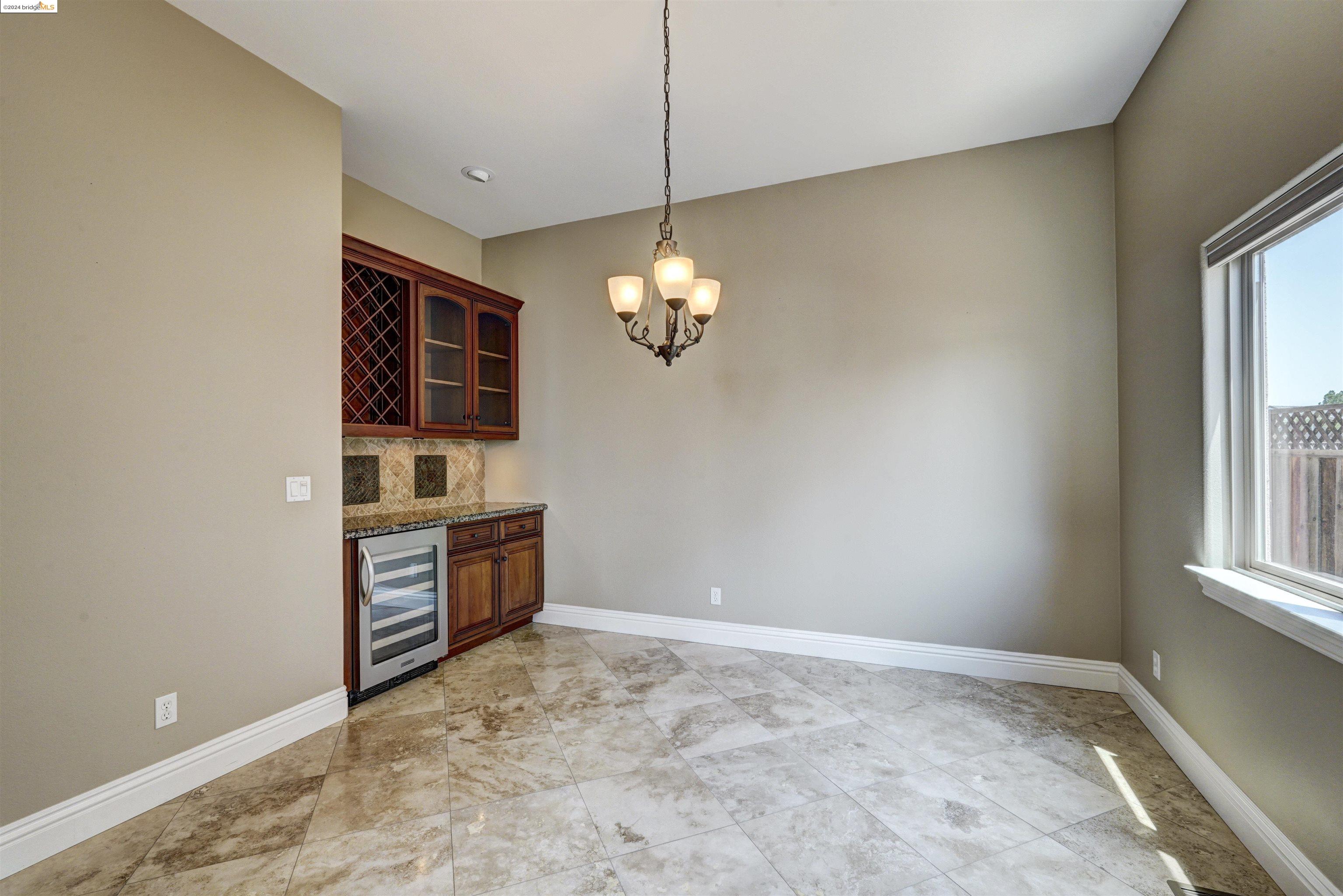 4904 South Pt
