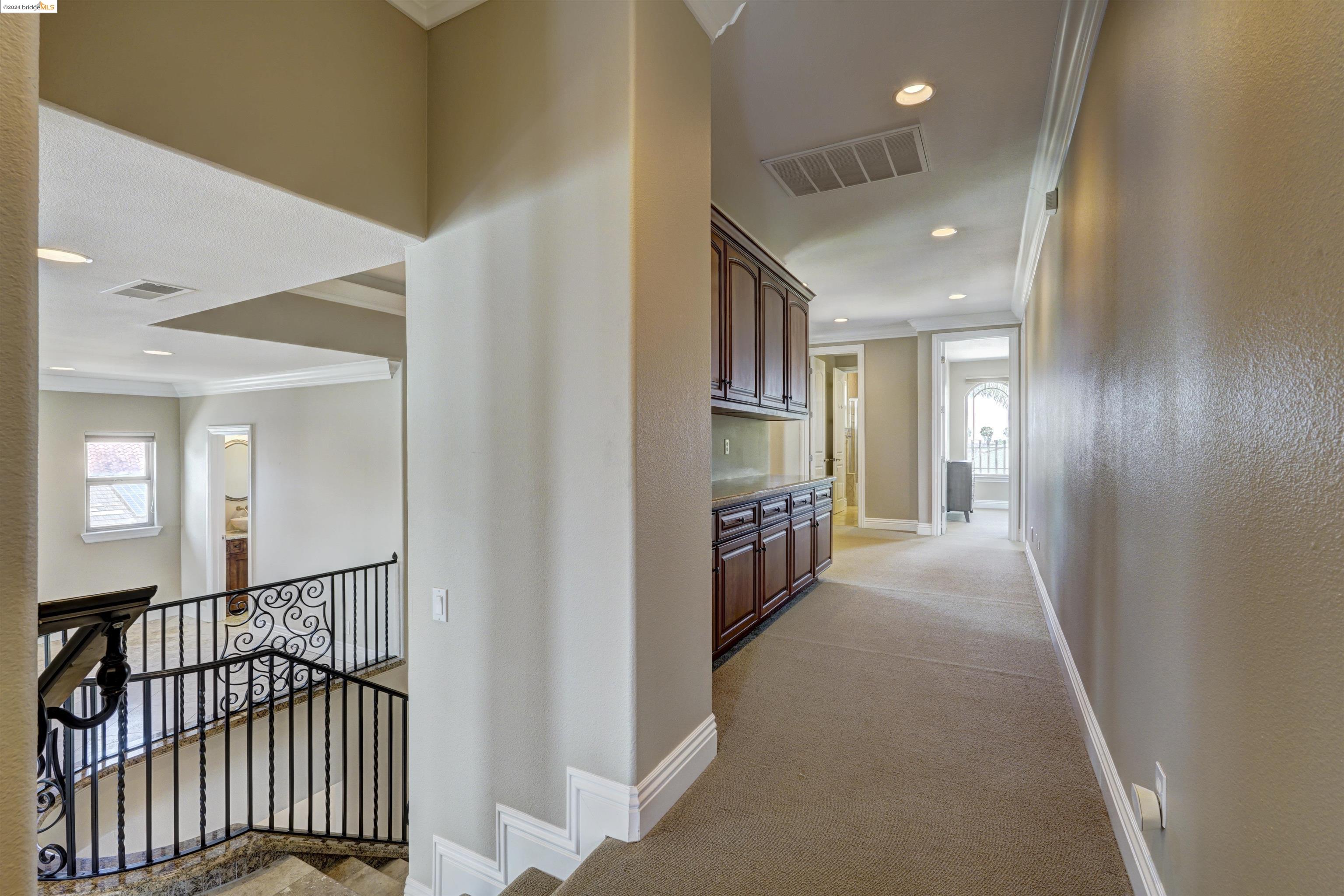 4904 South Pt