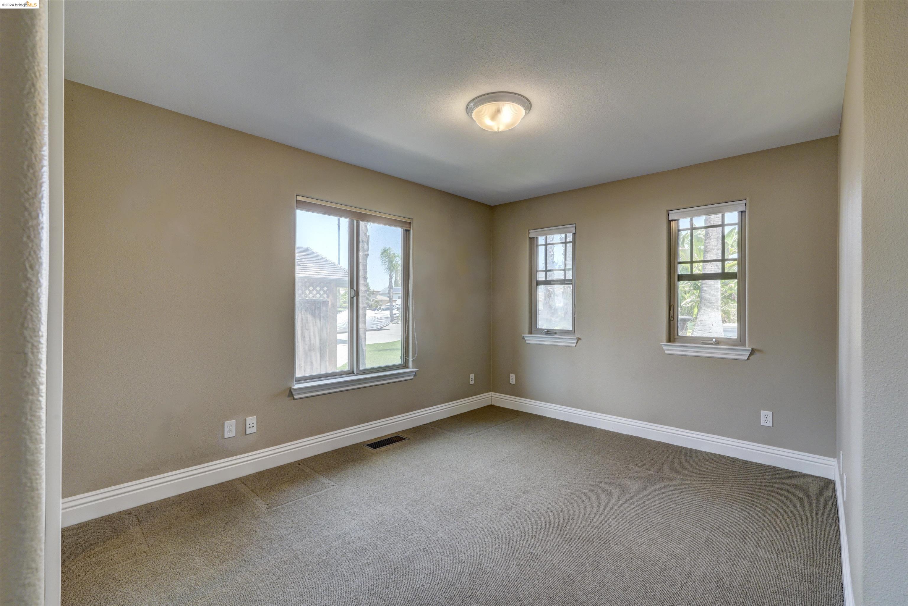 4904 South Pt