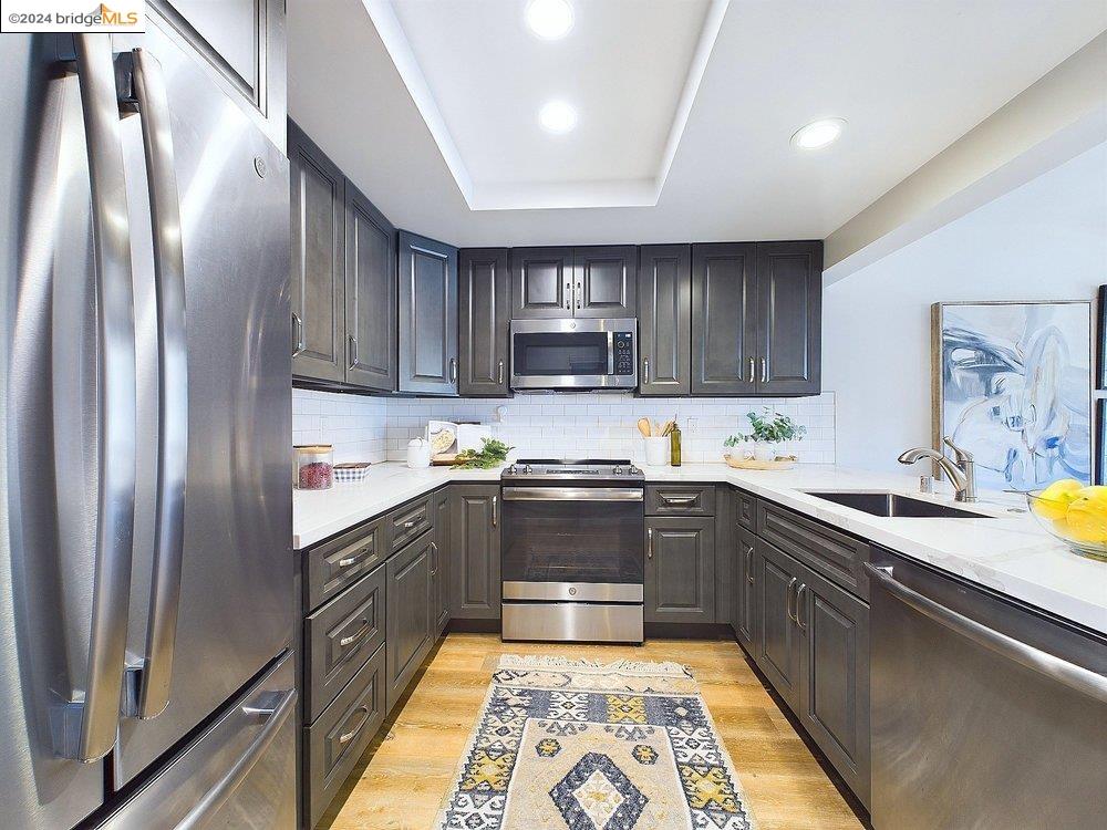 2557 Golden Rain Rd # 4