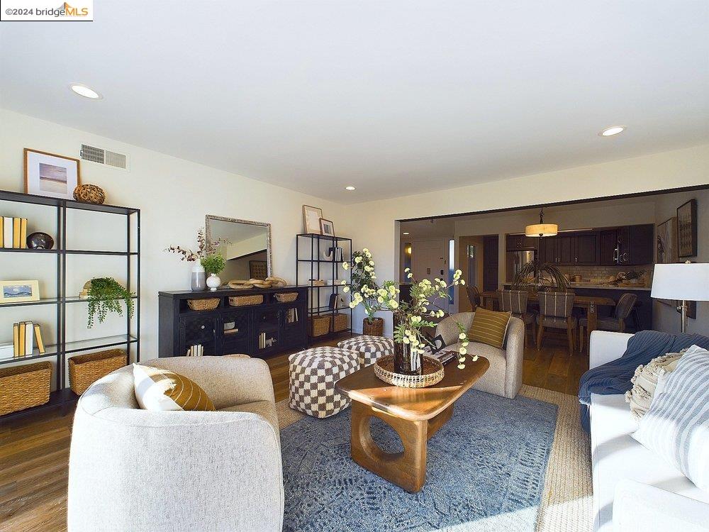 2557 Golden Rain Rd # 4