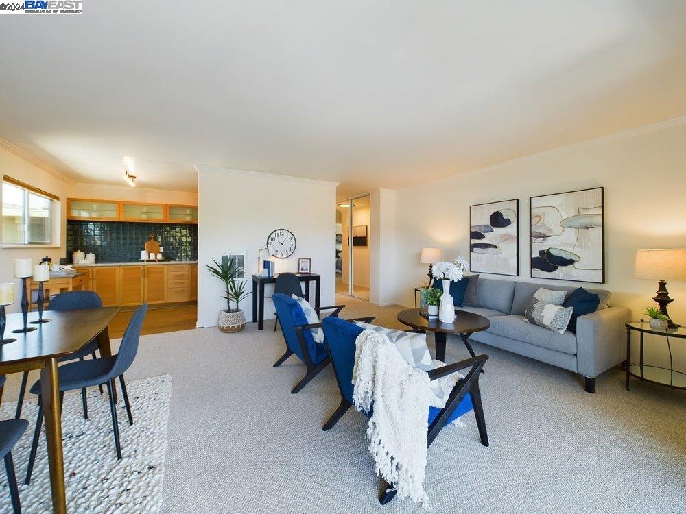321 Warwick Ave # 303