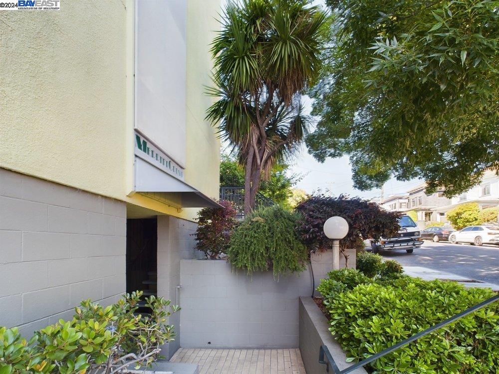 321 Warwick Ave # 303