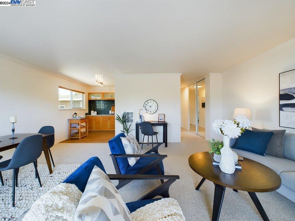 321 Warwick Ave # 303