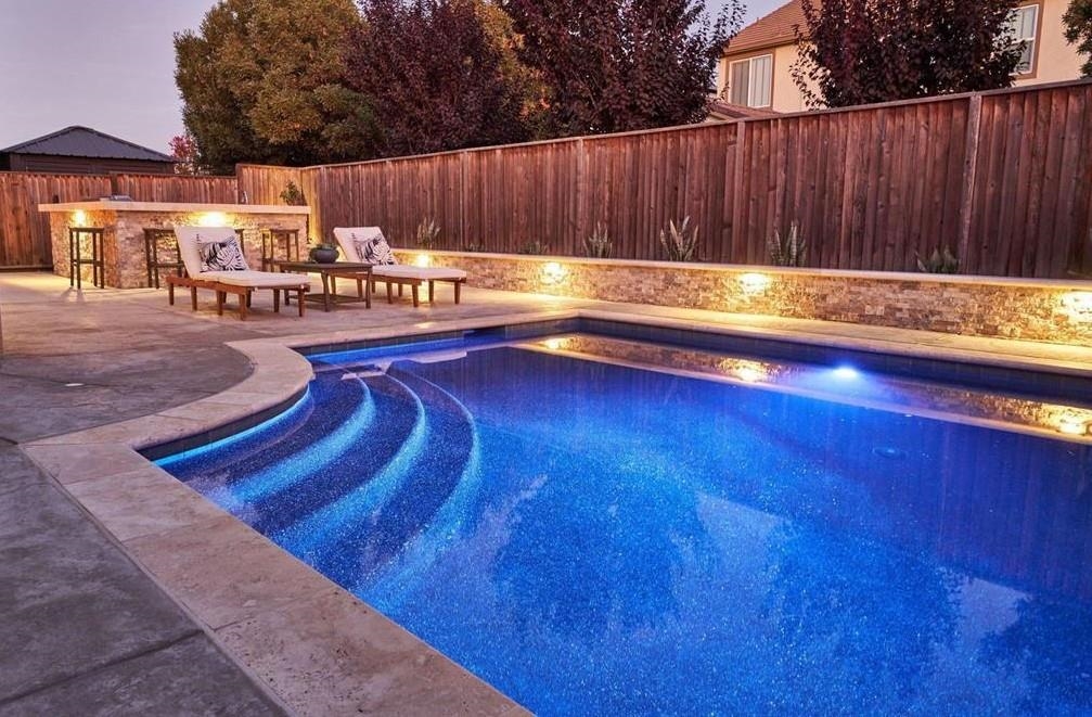 8422 Pinehollow Cir