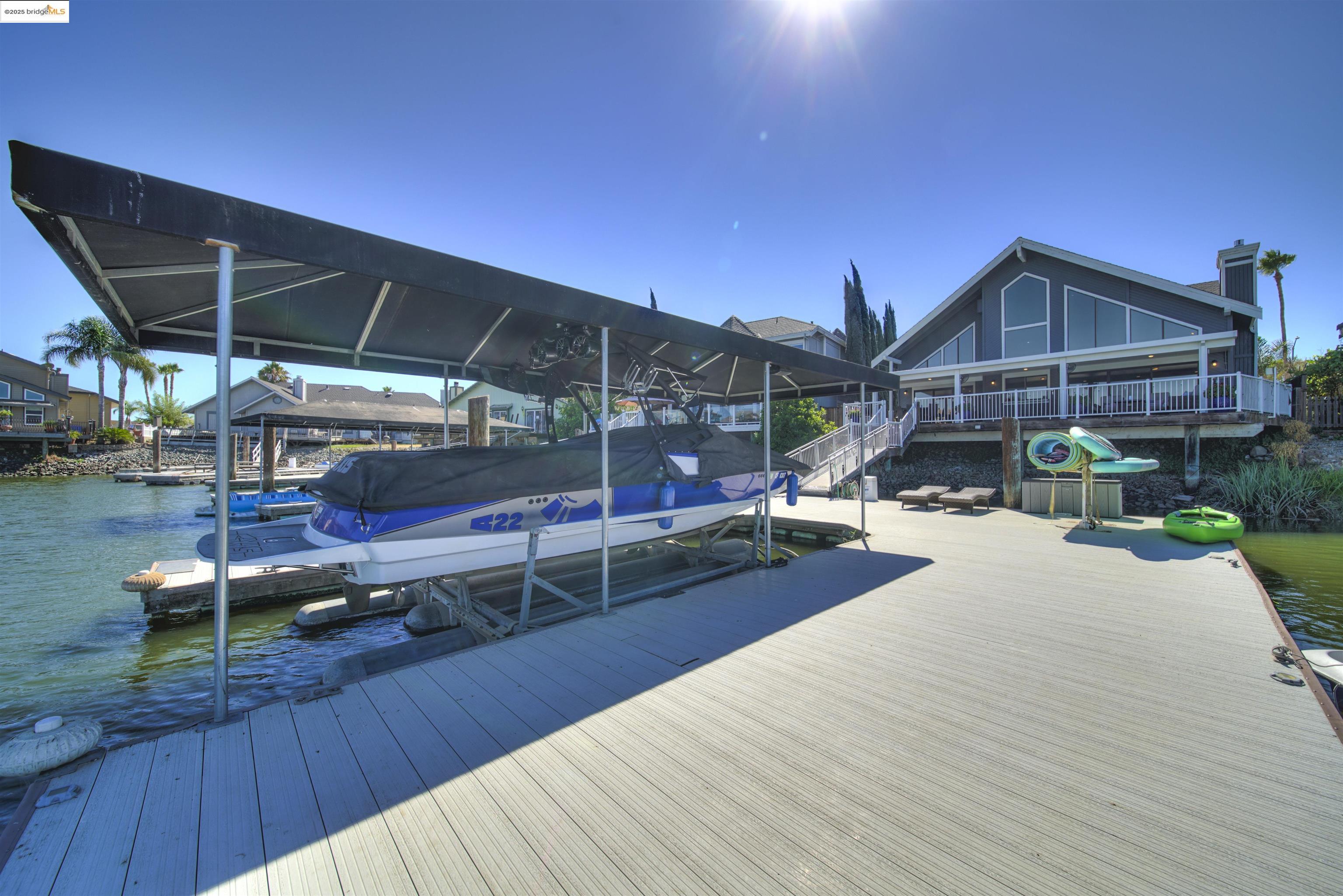 2105 Cypress Pt
