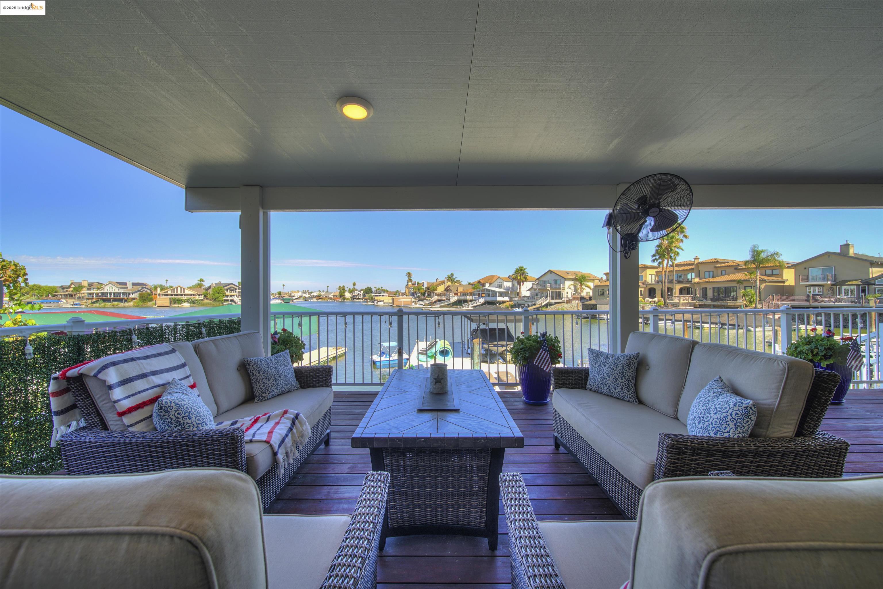 2105 Cypress Pt