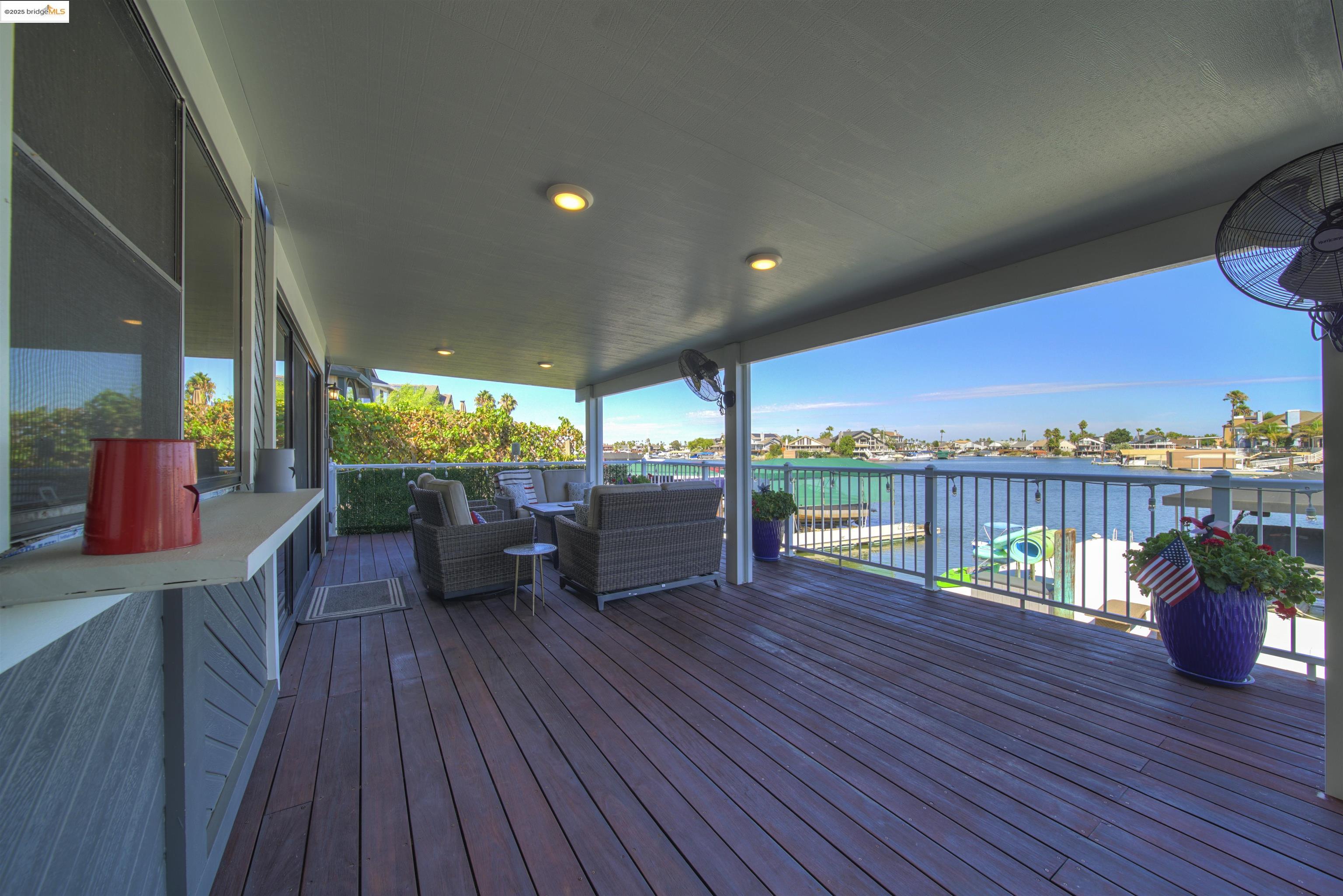 2105 Cypress Pt
