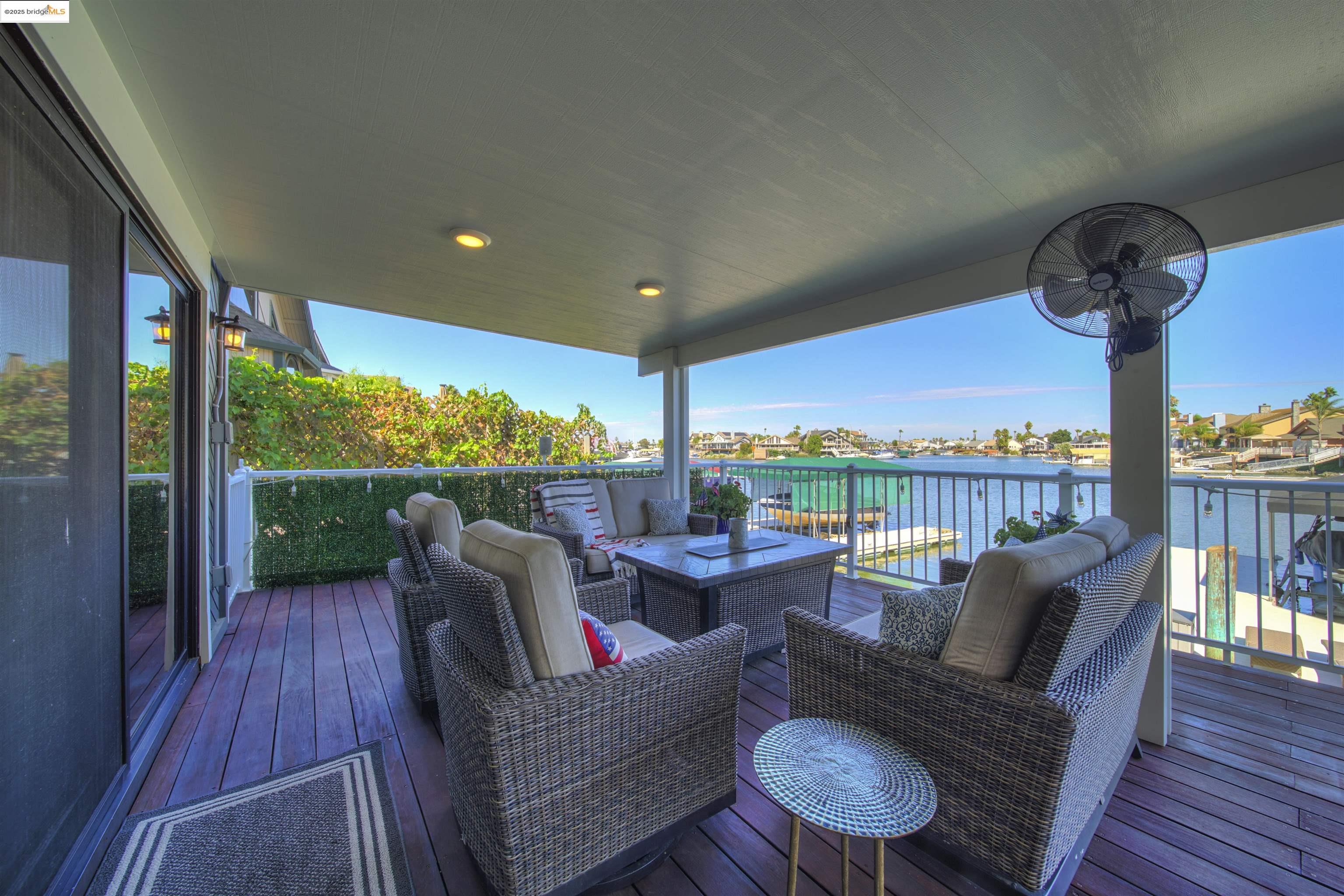 2105 Cypress Pt