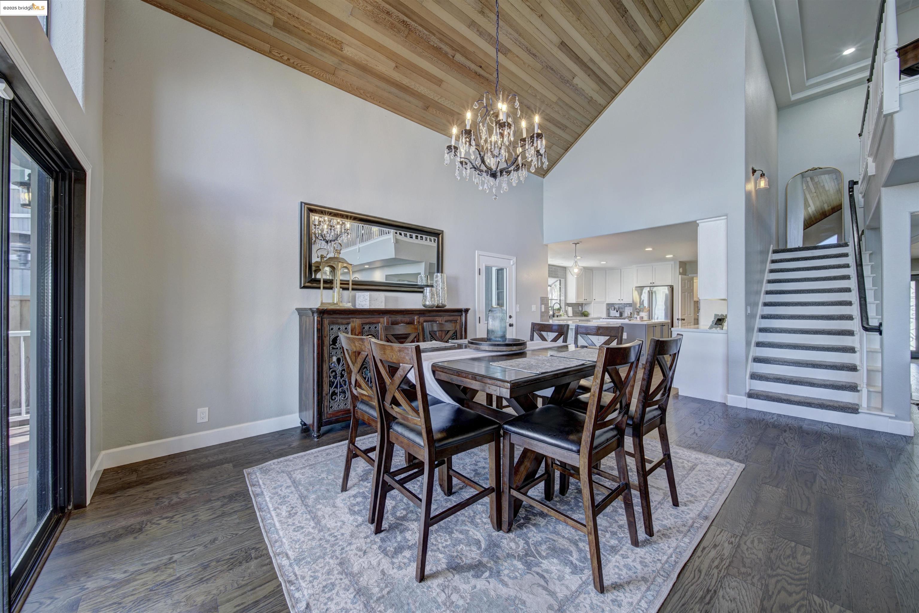 2105 Cypress Pt