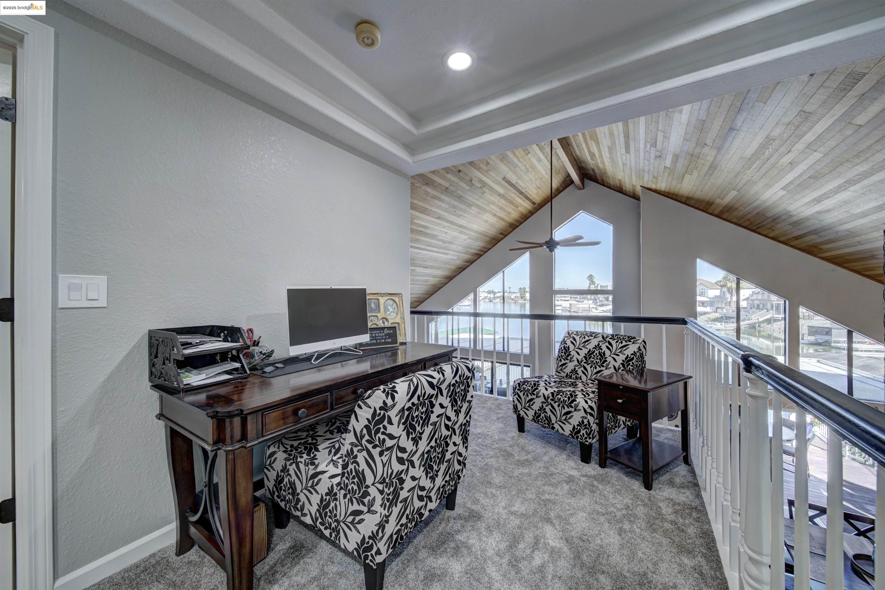 2105 Cypress Pt