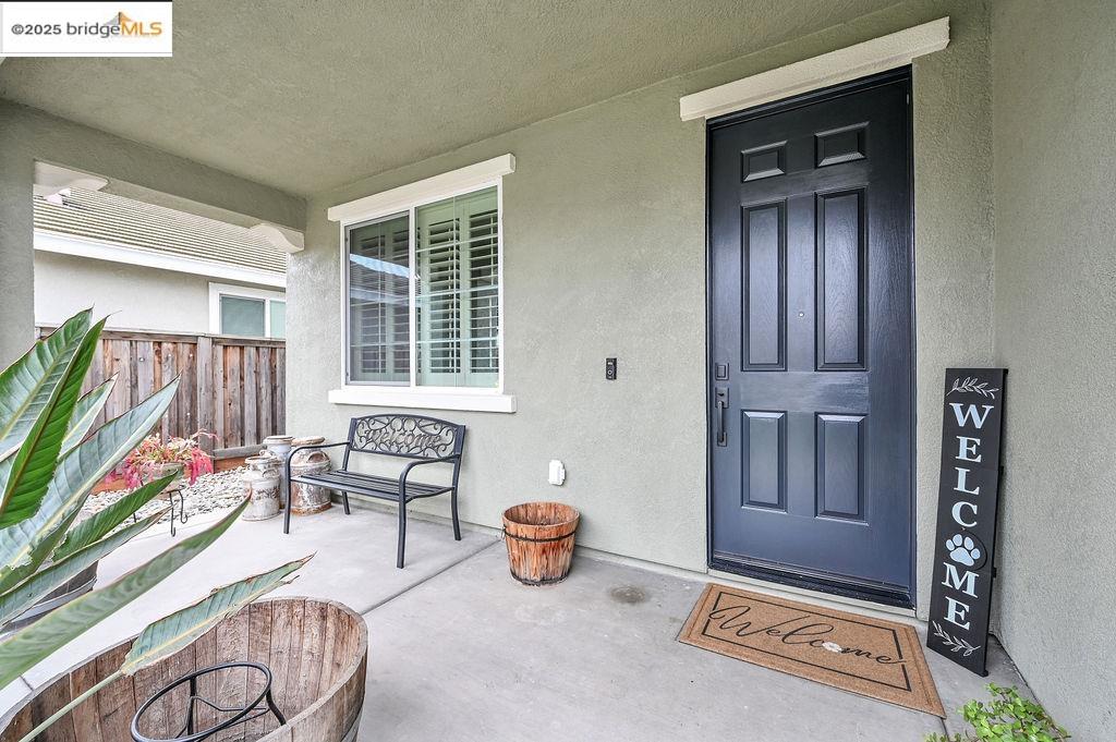 1453 Big Redwood Dr