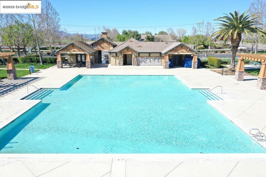 1453 Big Redwood Dr