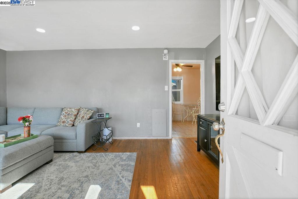 500 W Madill St