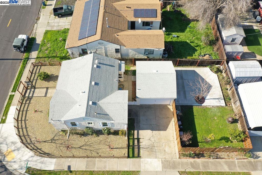 500 W Madill St