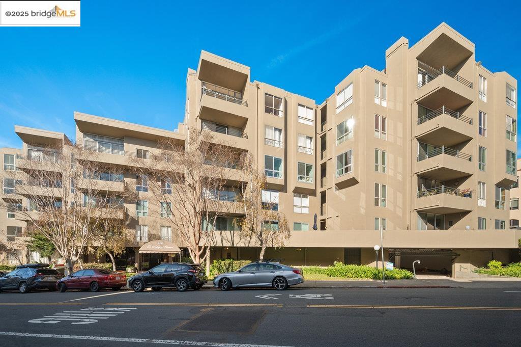 5340 Broadway Ter # 406
