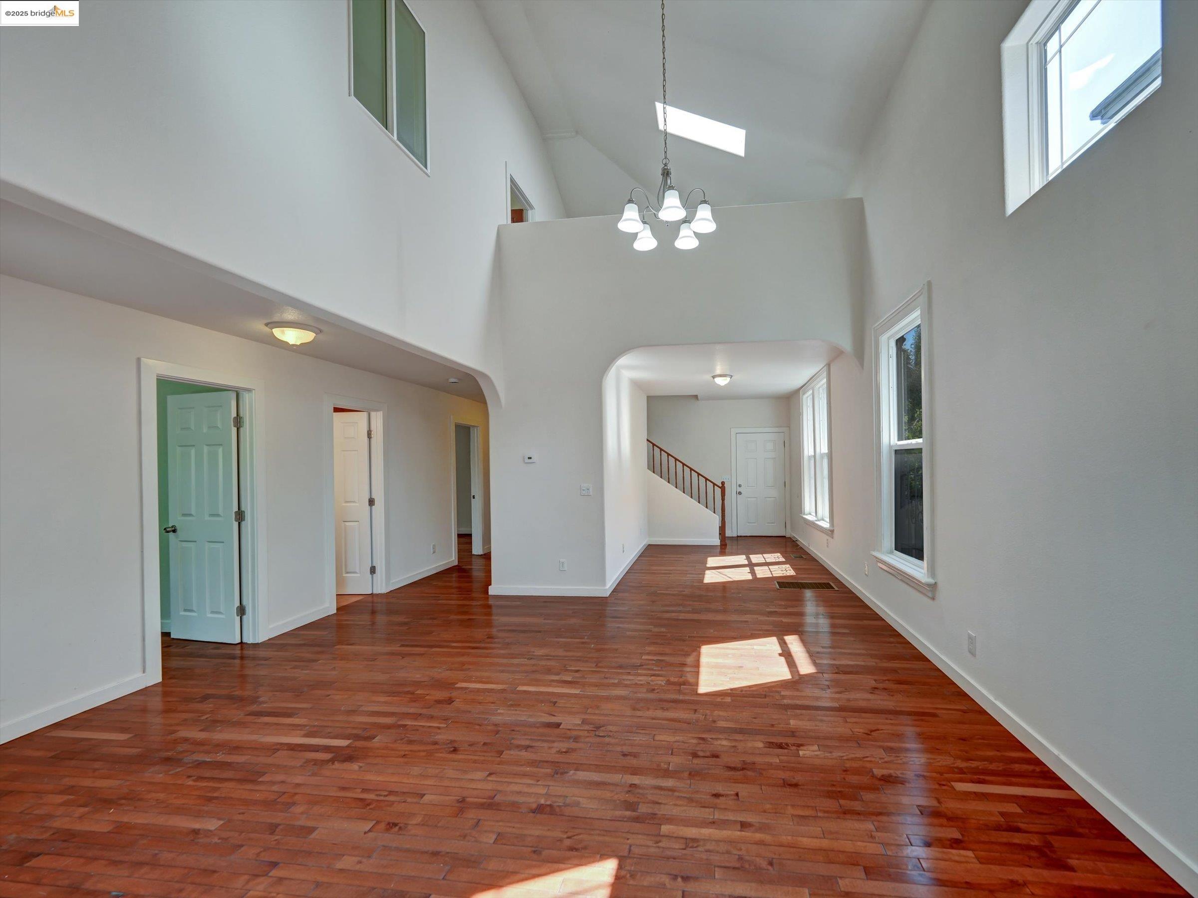 1102 Chester St