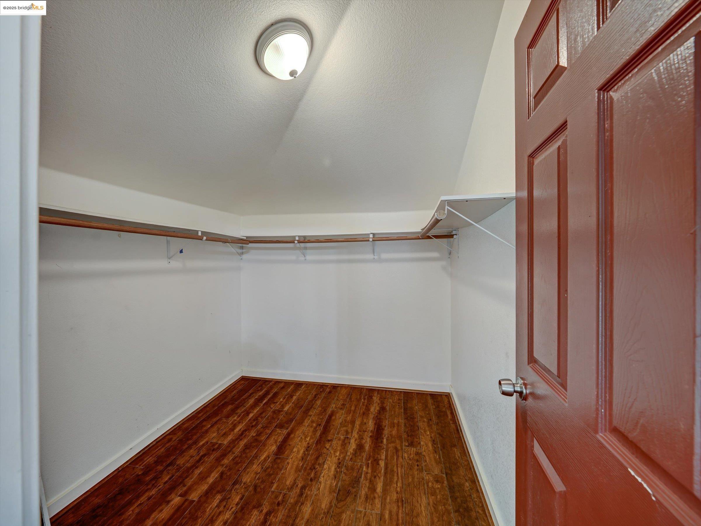 1102 Chester St