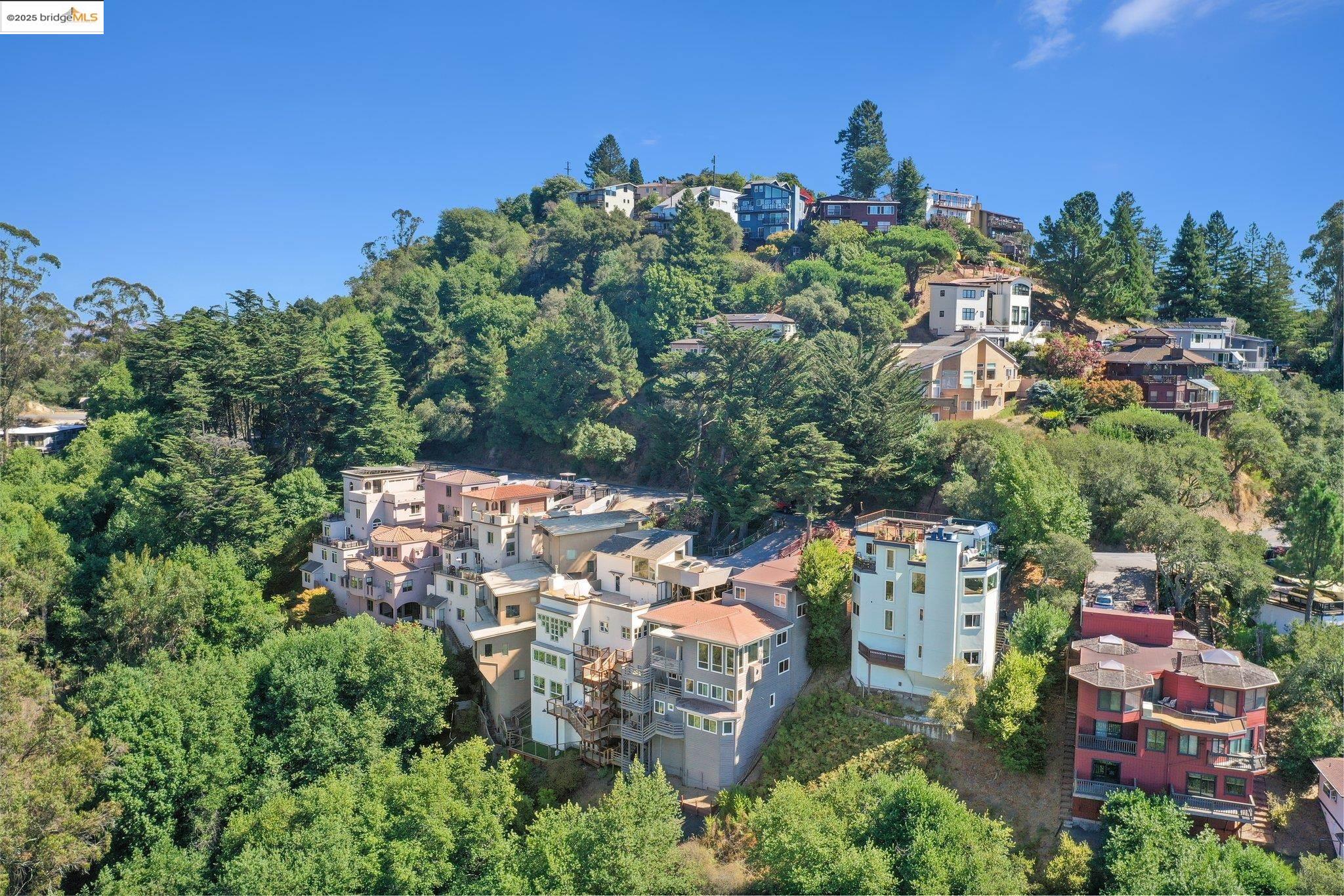 7227 Skyline Blvd