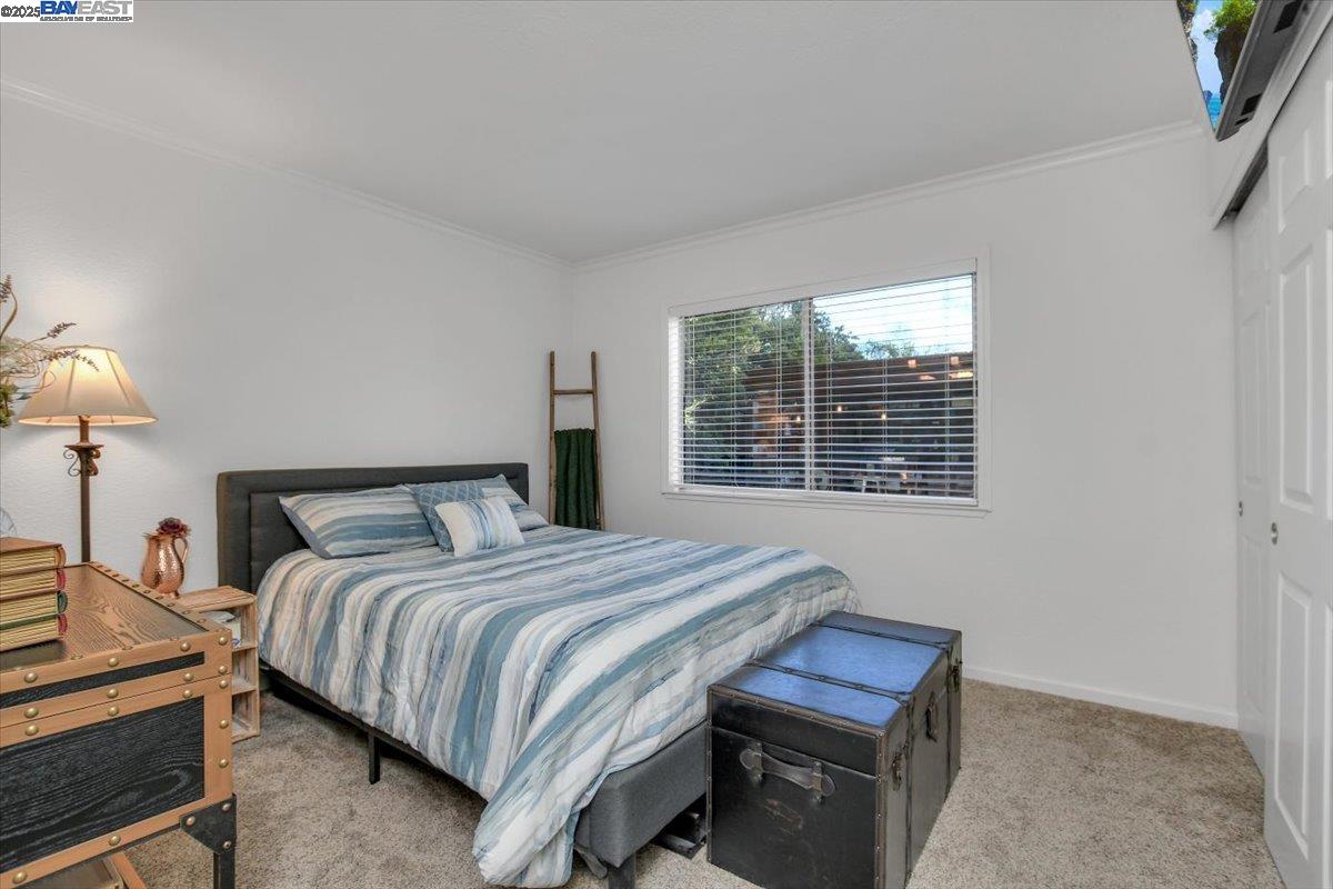 25 Barrington Ct