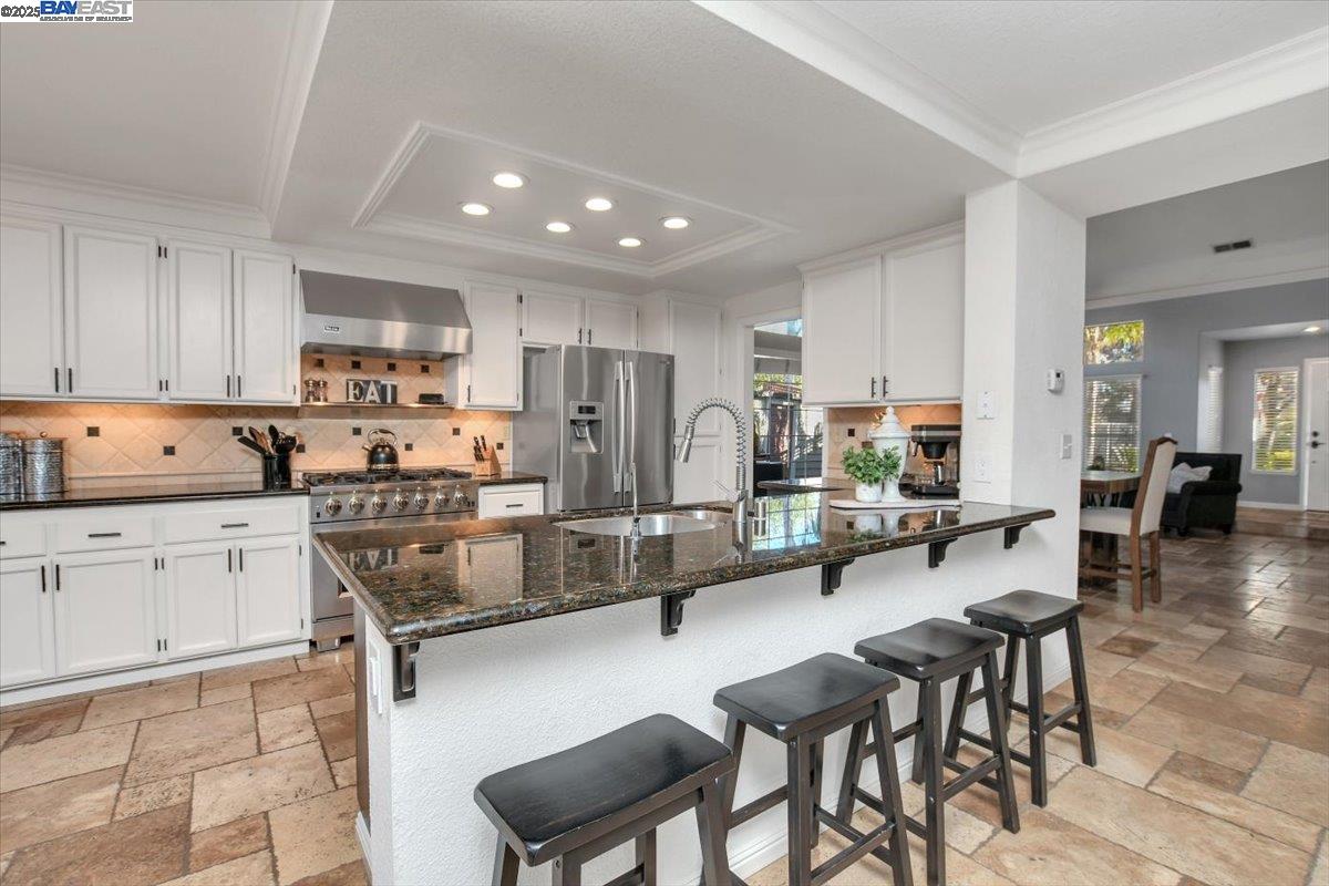25 Barrington Ct