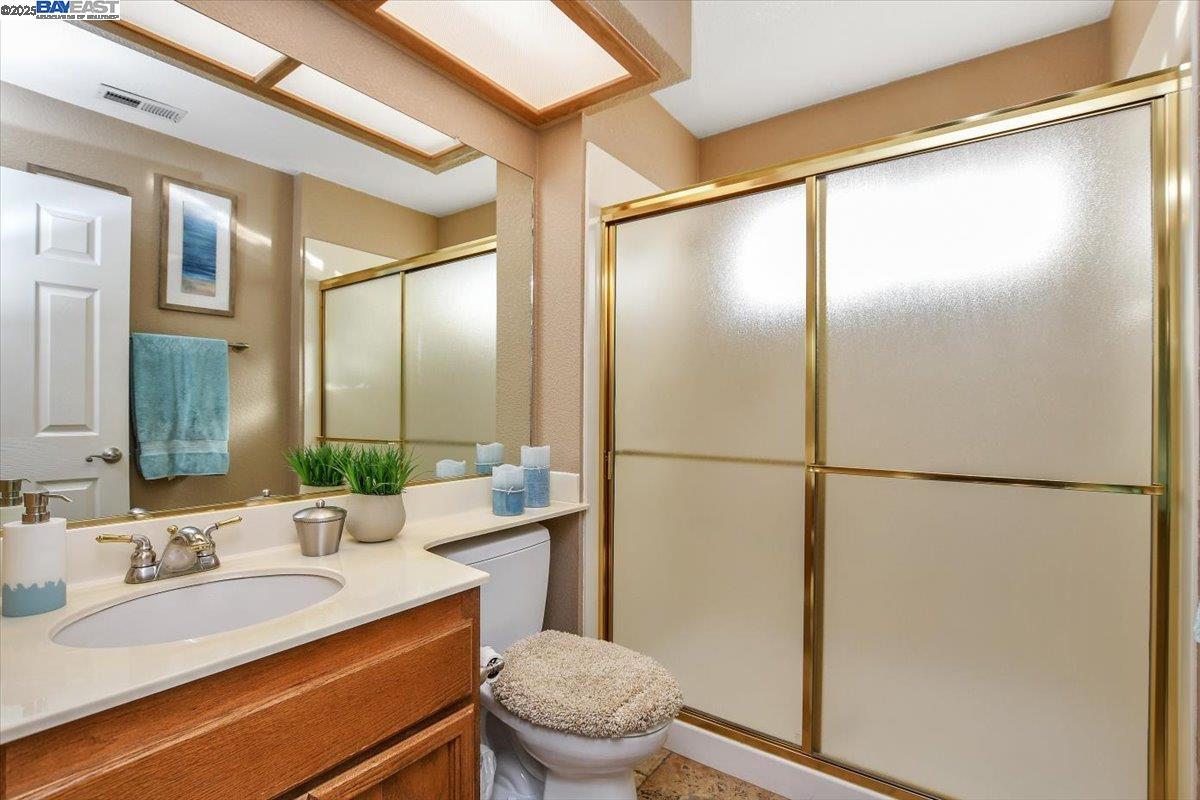 25 Barrington Ct