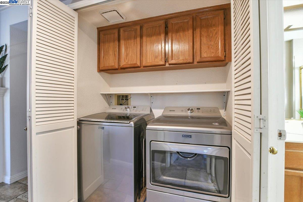 25 Barrington Ct