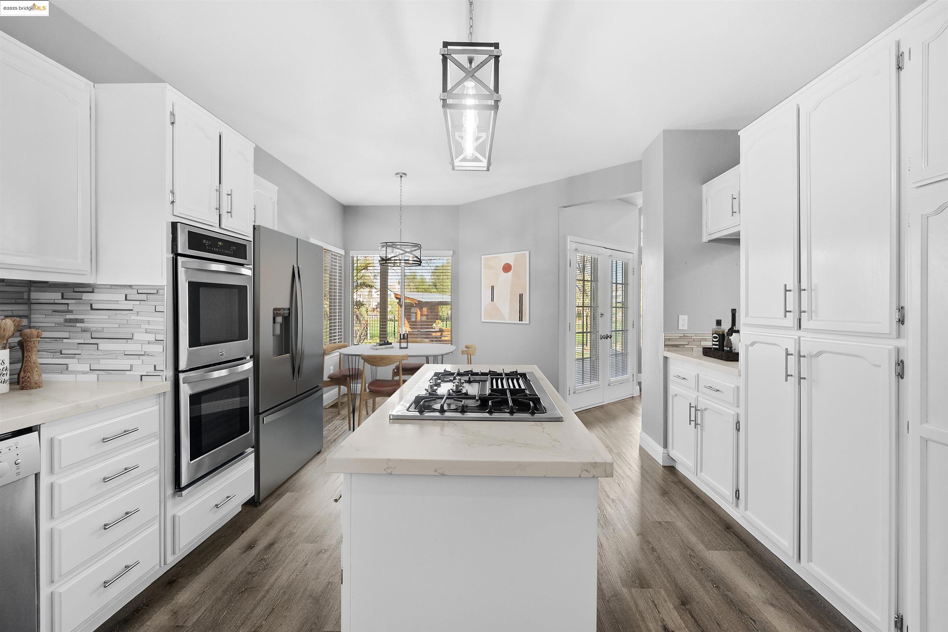 2555 Cherry Hills Dr