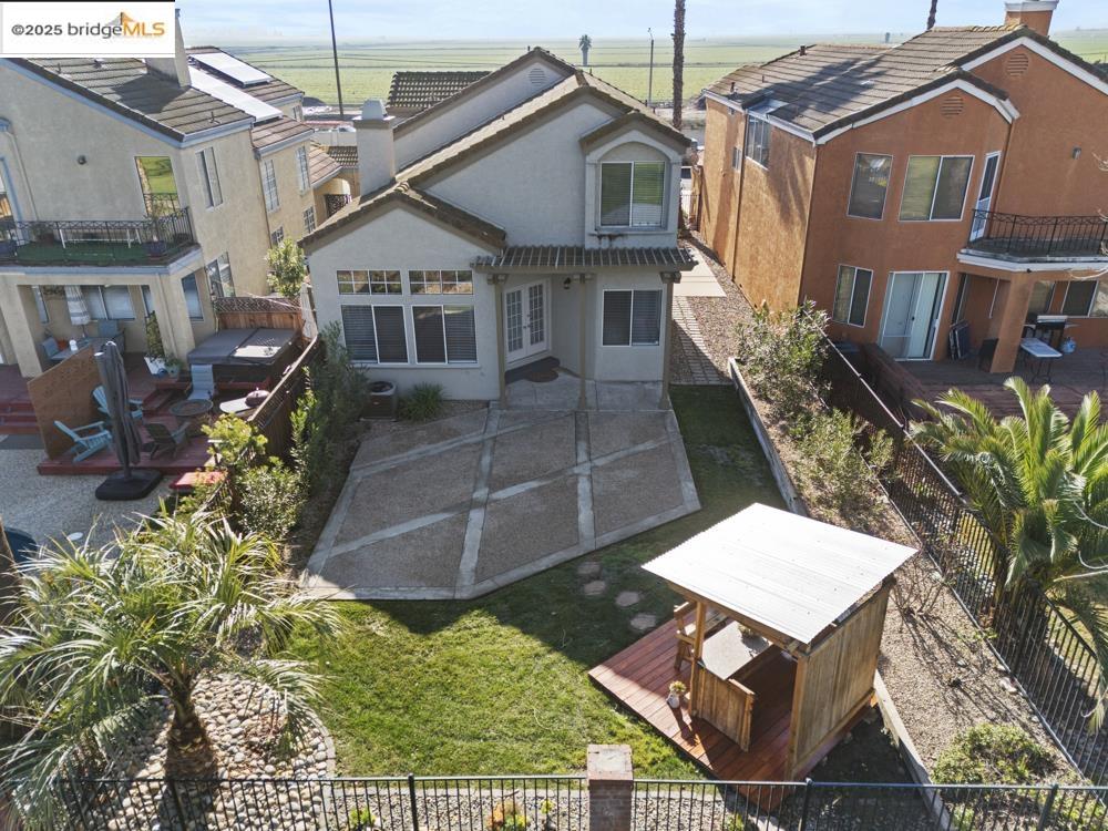 2555 Cherry Hills Dr