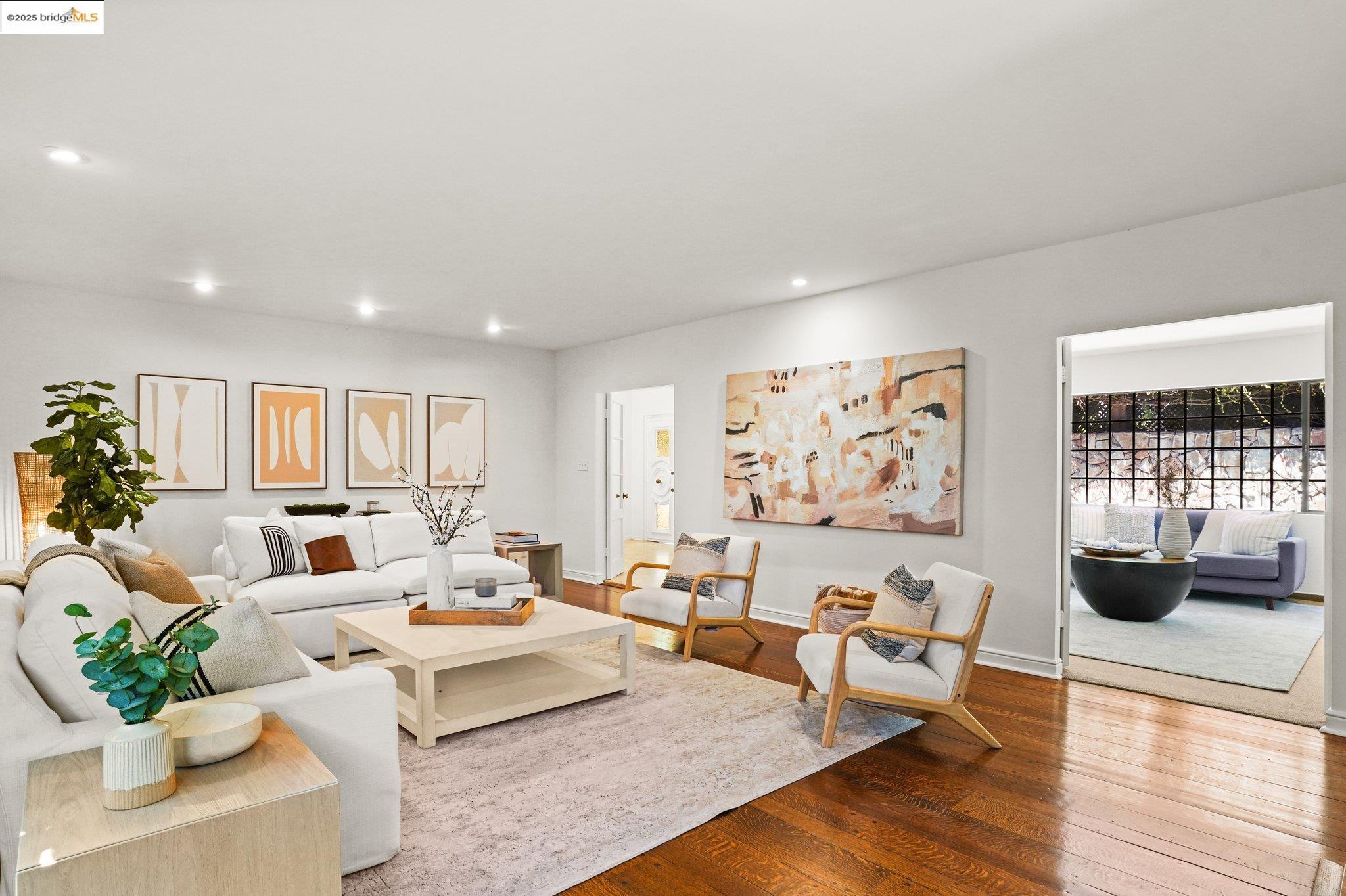 331 Saint James Dr