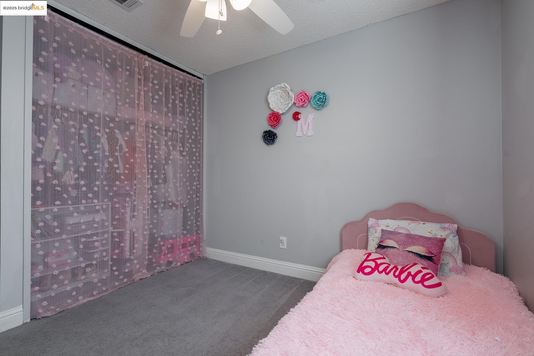 446 Almondtree Cir