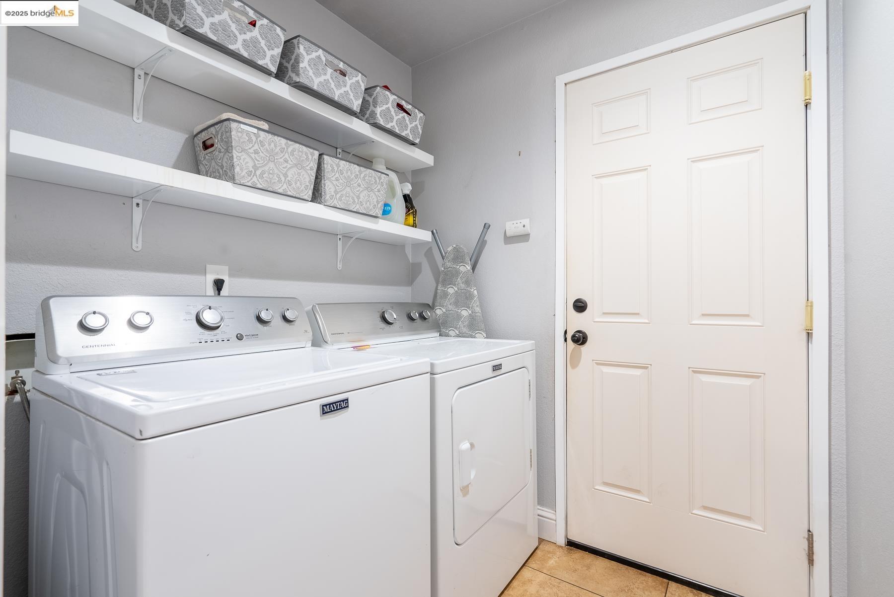 446 Almondtree Cir