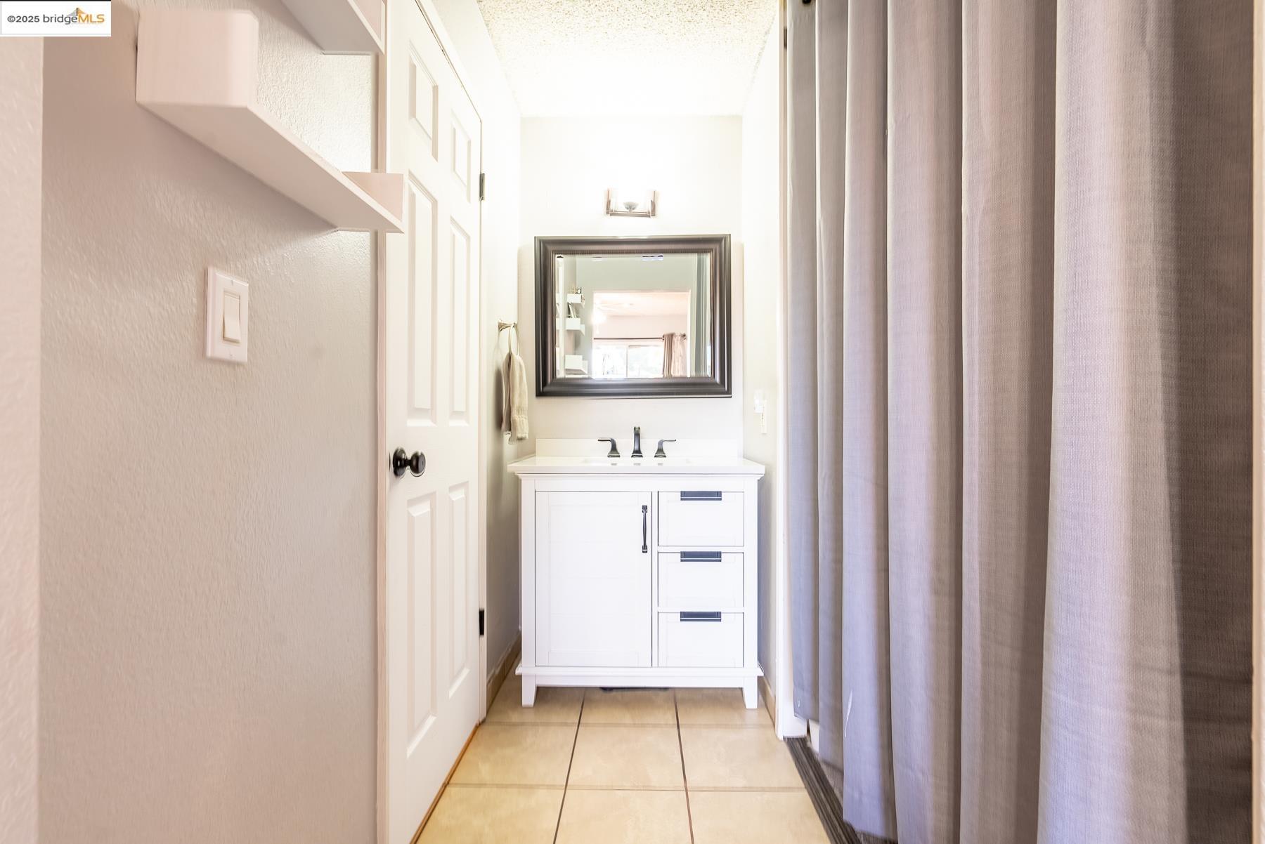 446 Almondtree Cir