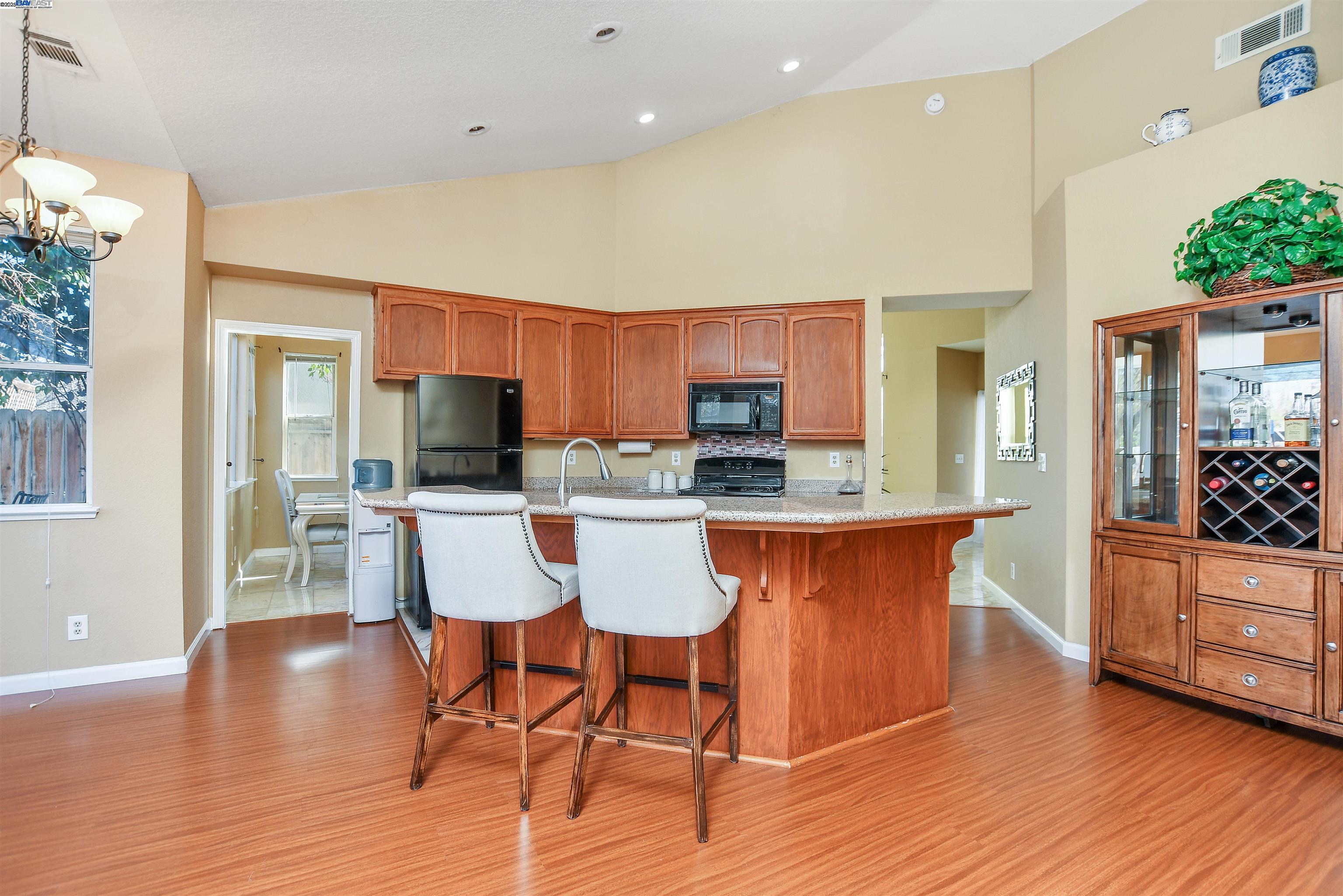 1785 Lilly Ct