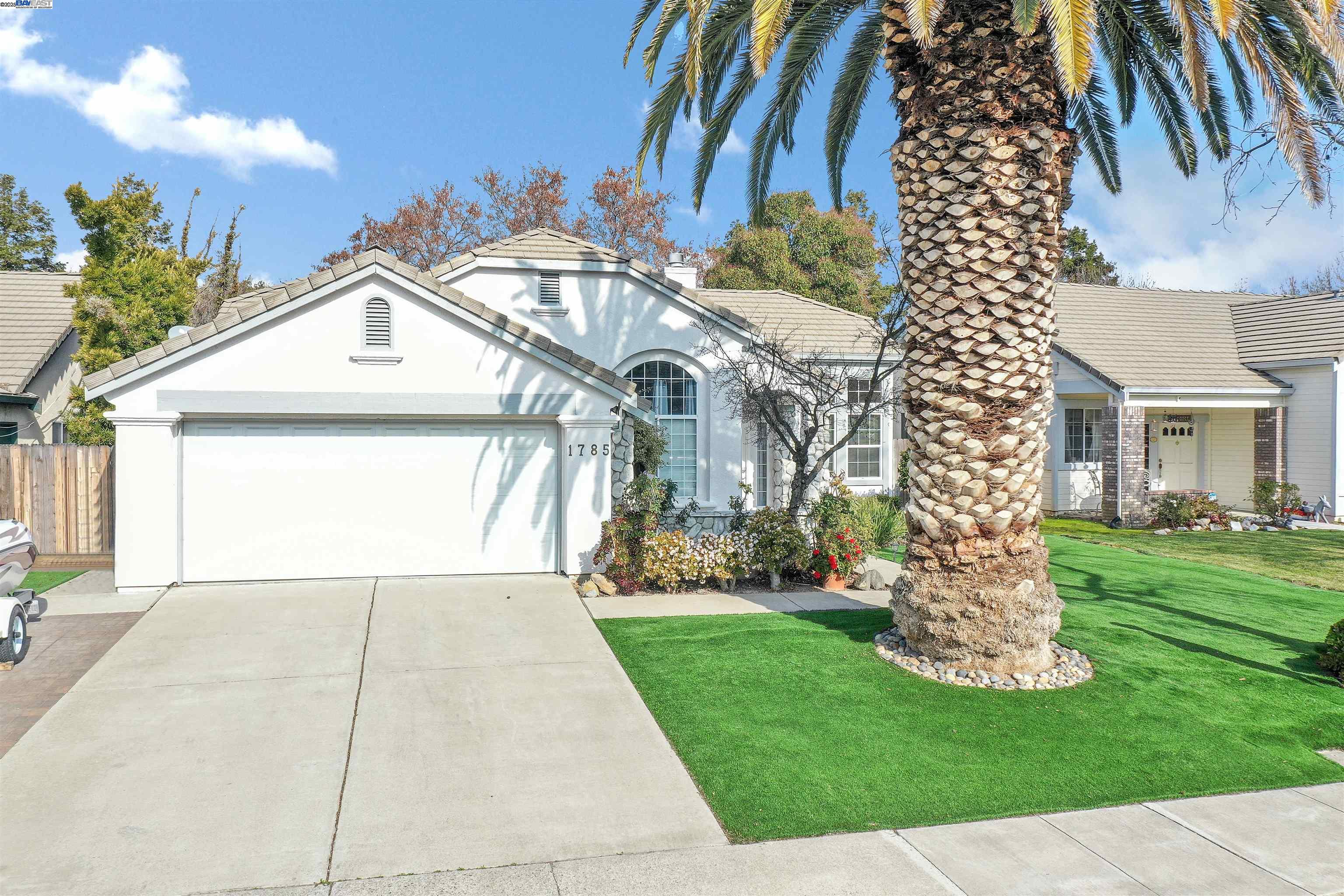 1785 Lilly Ct