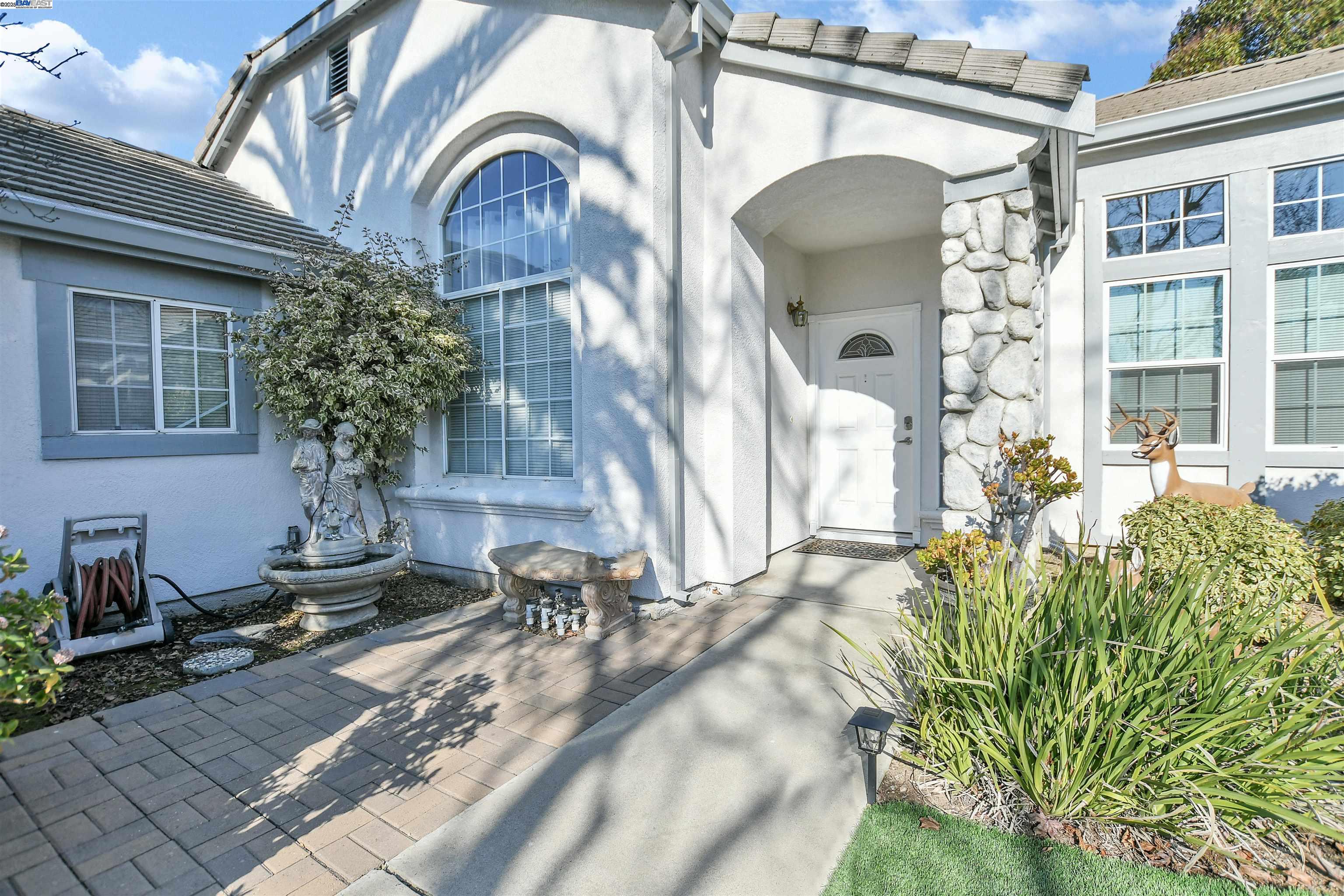 1785 Lilly Ct