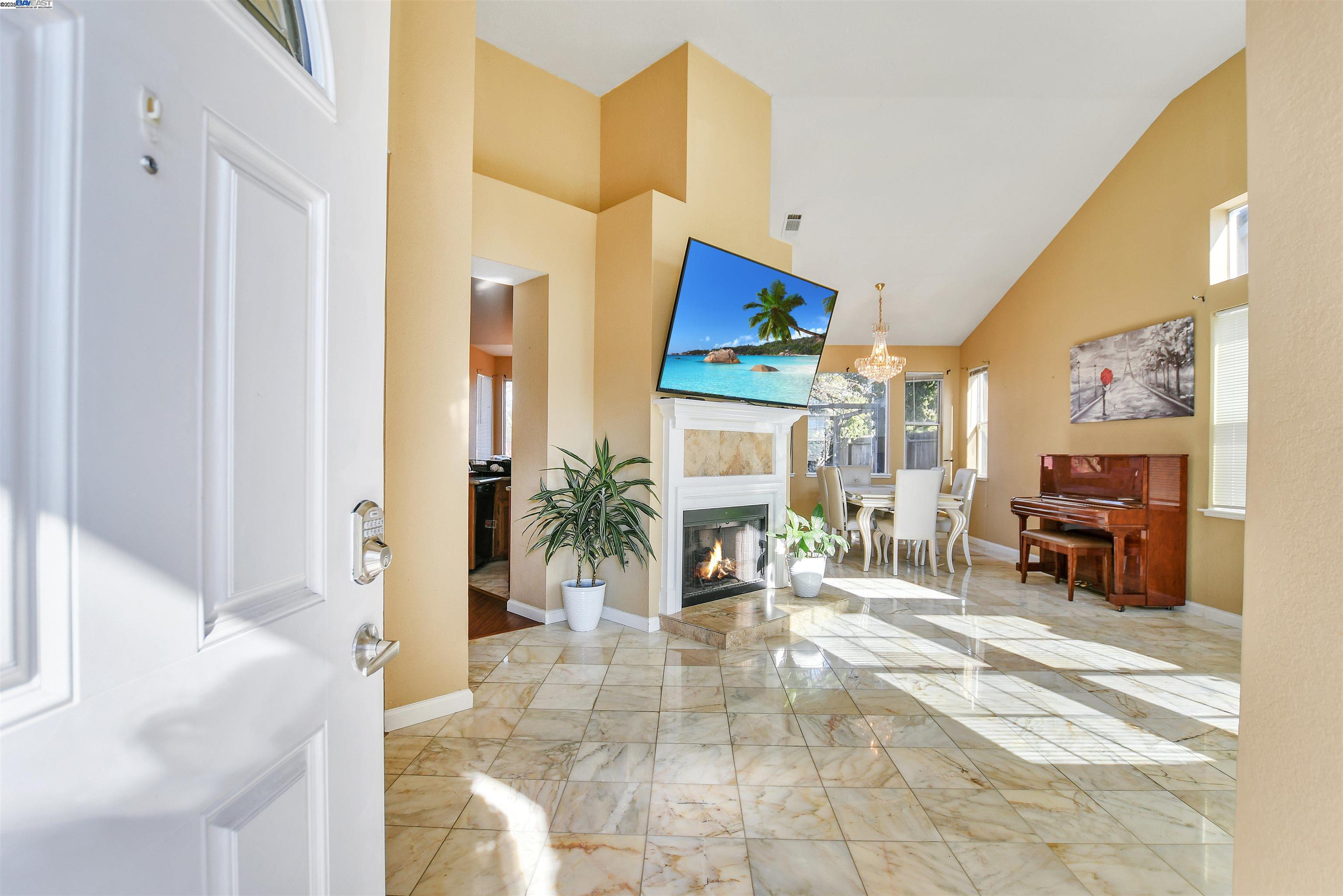 1785 Lilly Ct