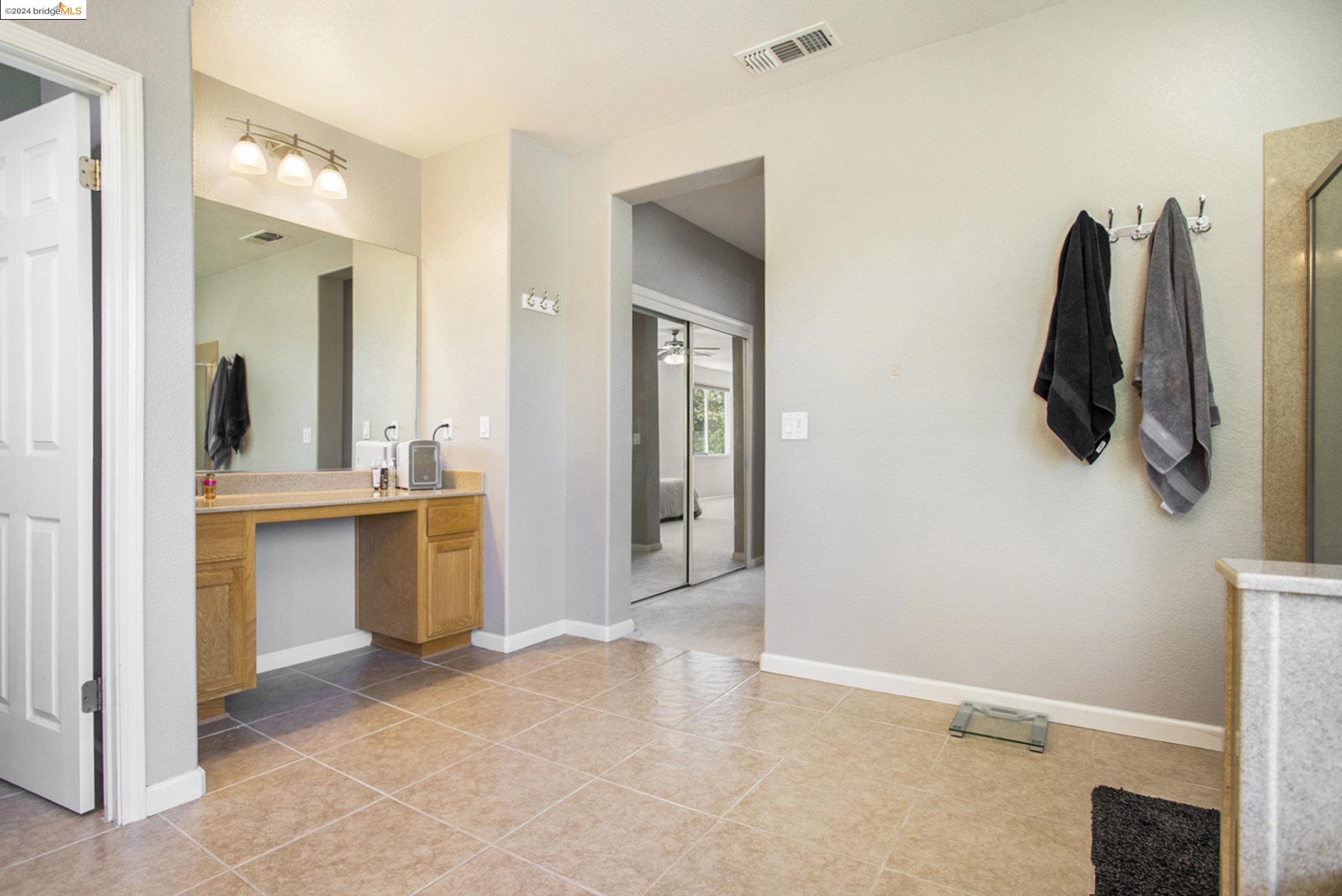 3557 Keystone