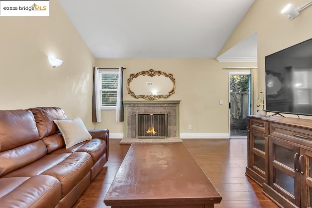 8216 Center Pkwy # 27