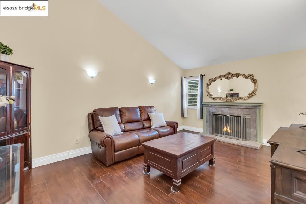 8216 Center Pkwy # 27