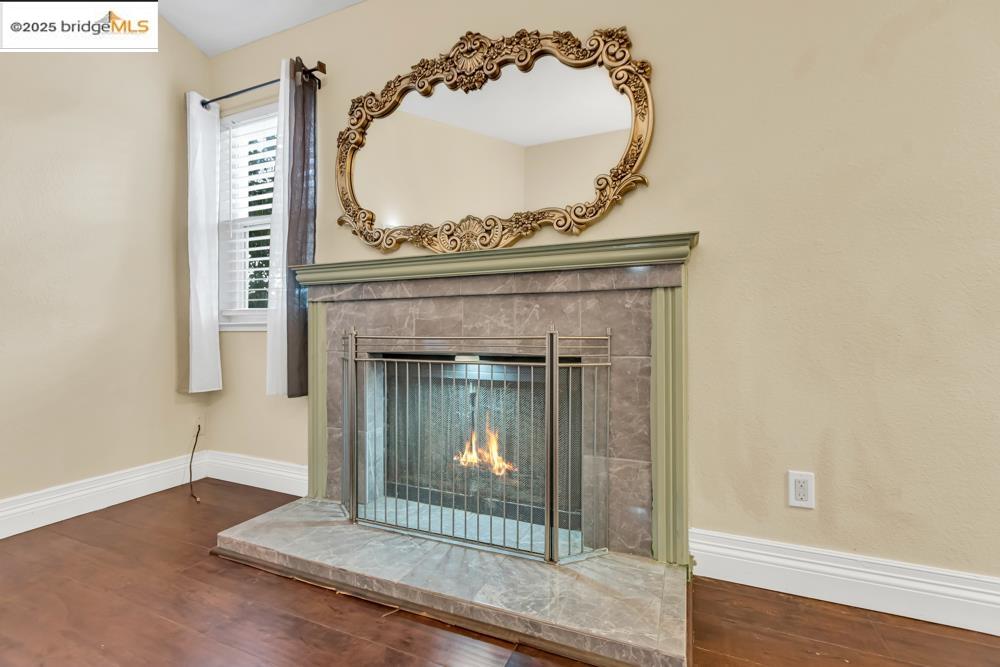 8216 Center Pkwy # 27